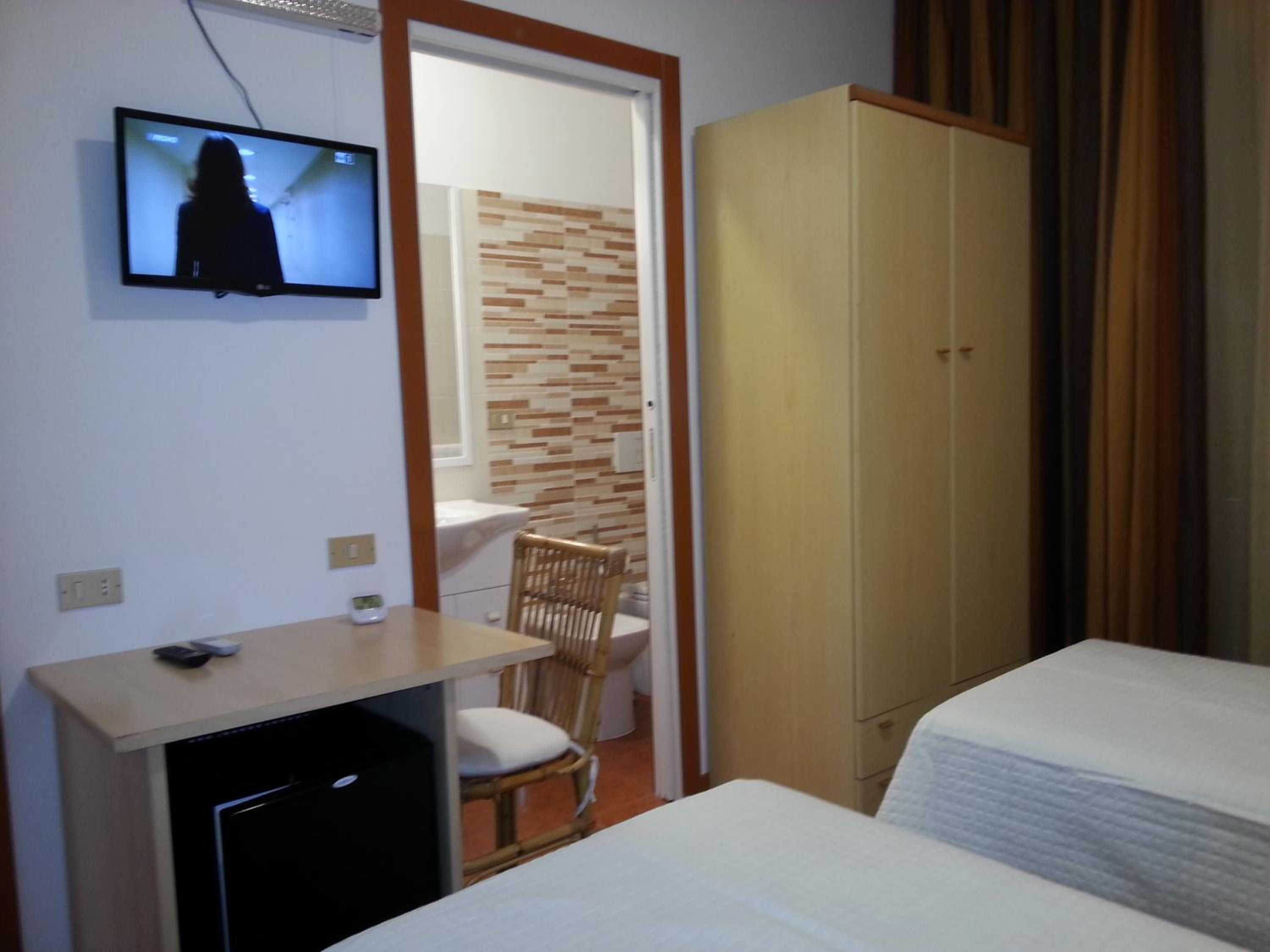 Deluxe Double Room with Sea View photo 2