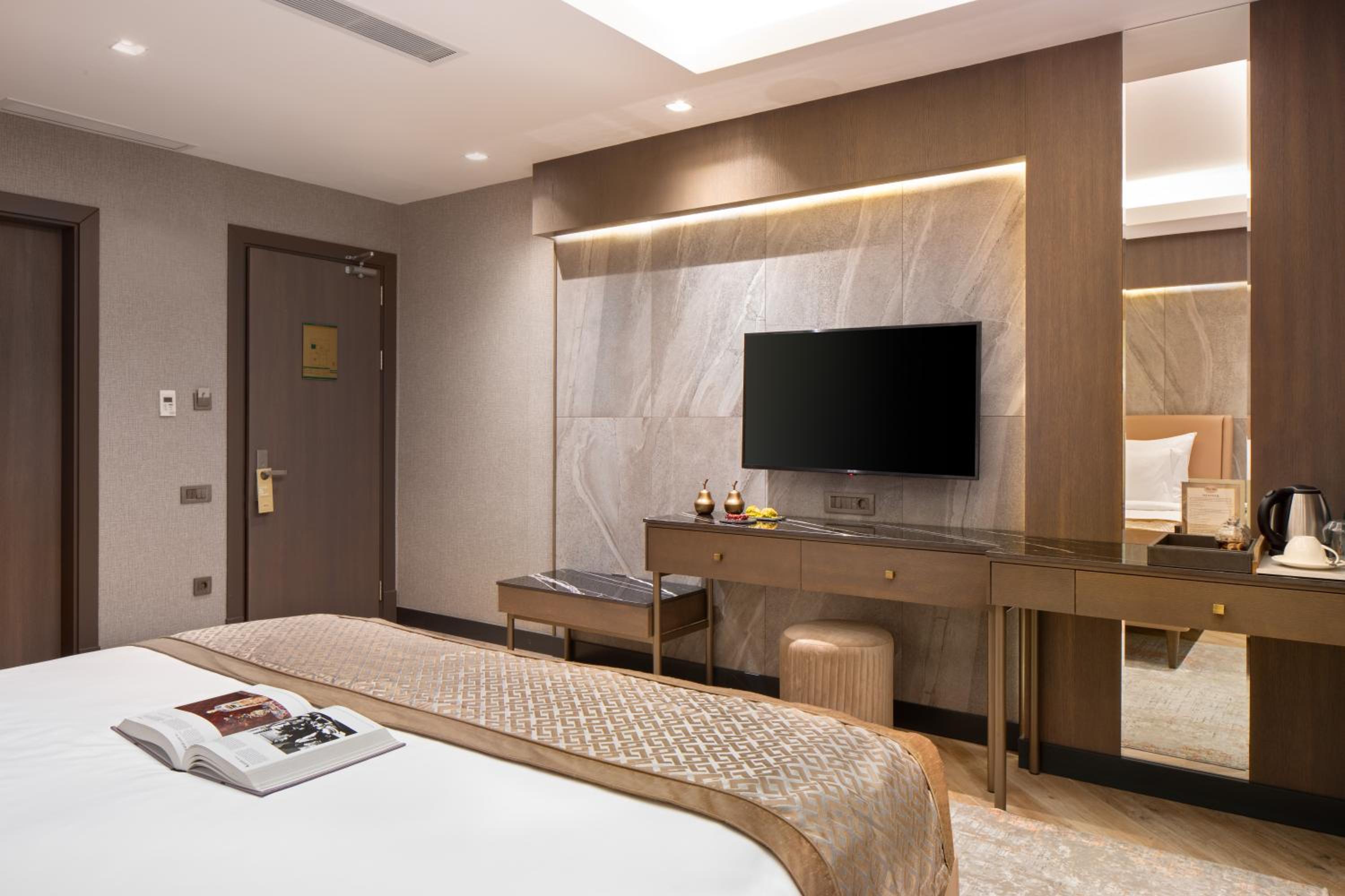 Premier Room with Balcony photo 3