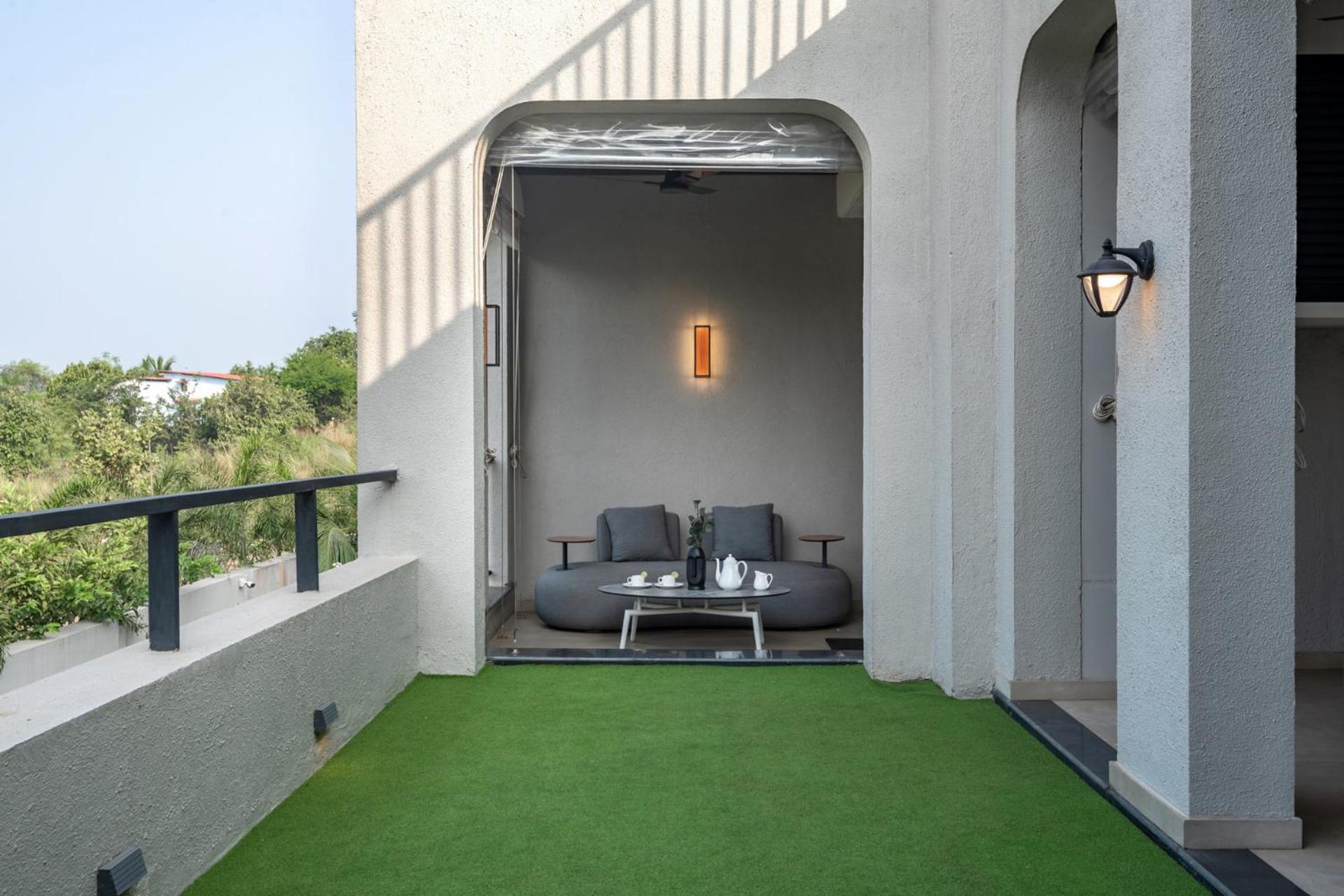 Villa photo 3
