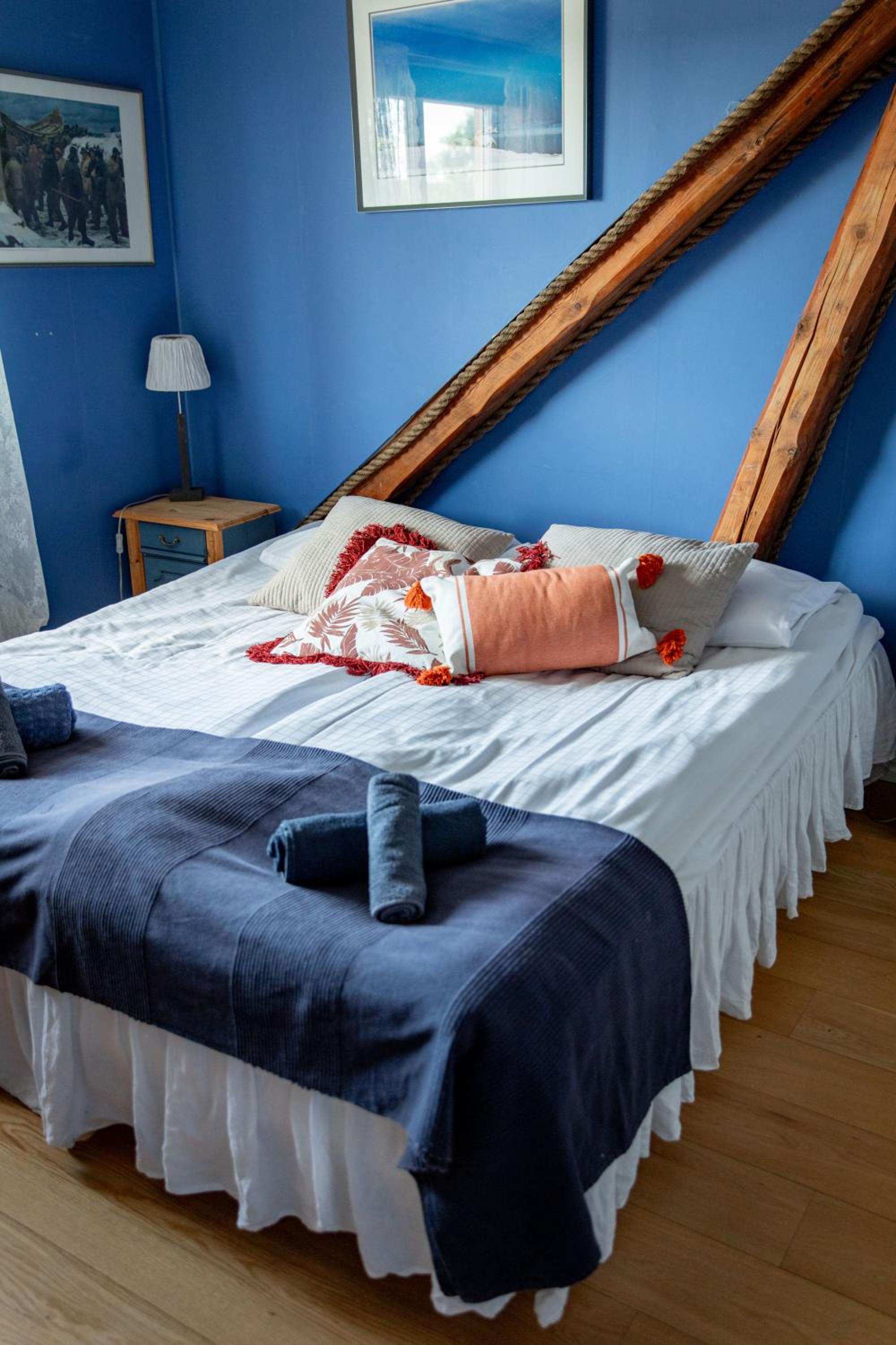 Double Room with Private Bathroom photo 2
