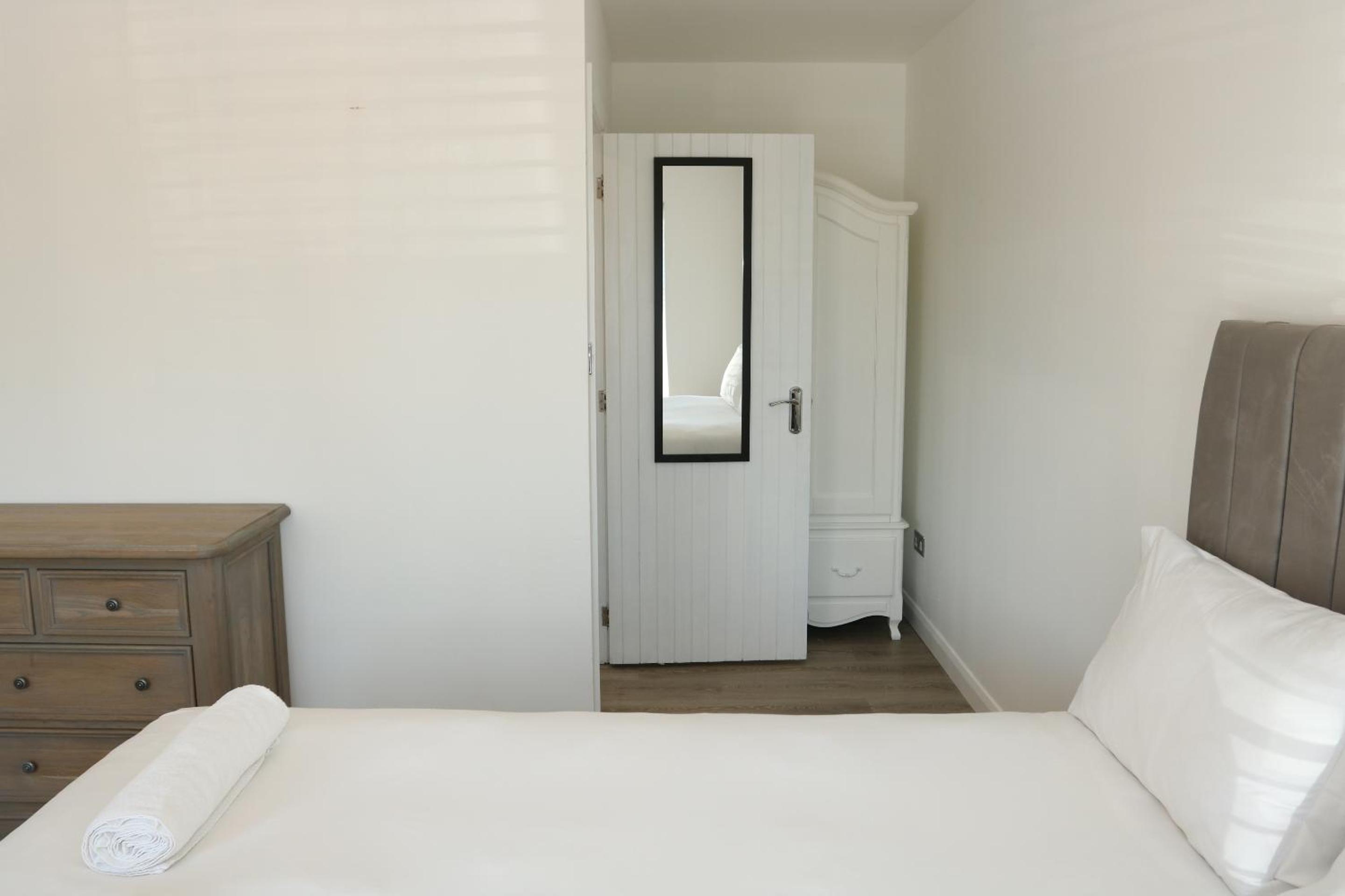 Toot Suite - Photo 8