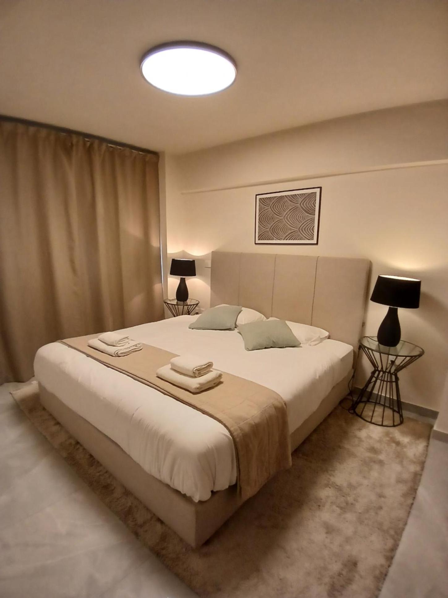 One-Bedroom Apartment no Balcony
