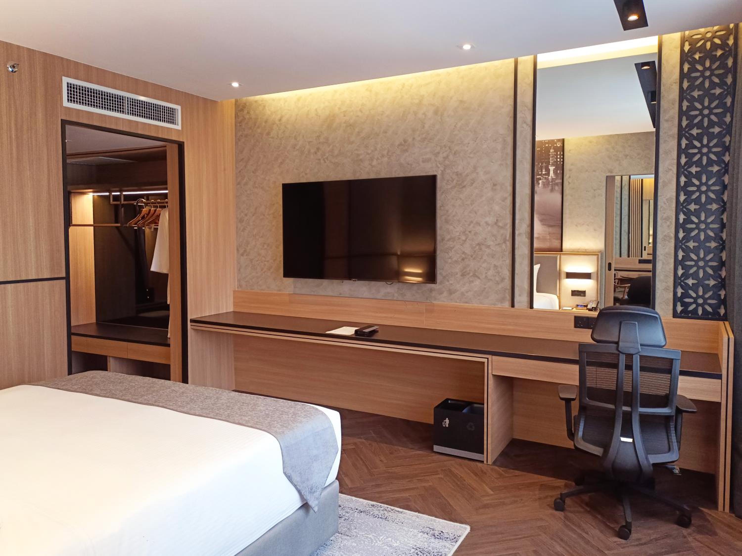 Executive Suite Executive Suite