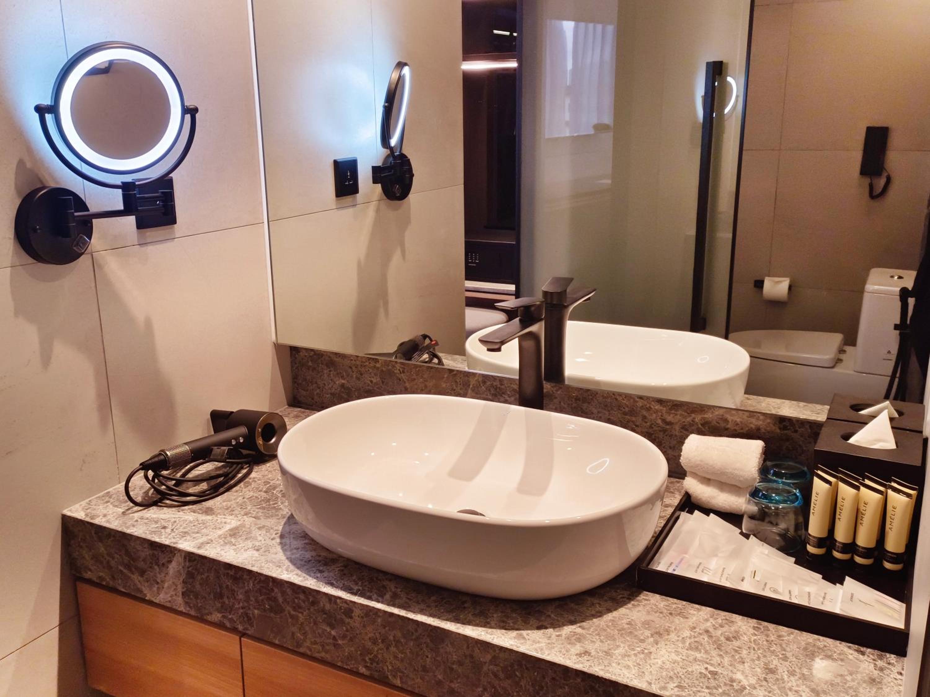 Executive Suite Executive Suite