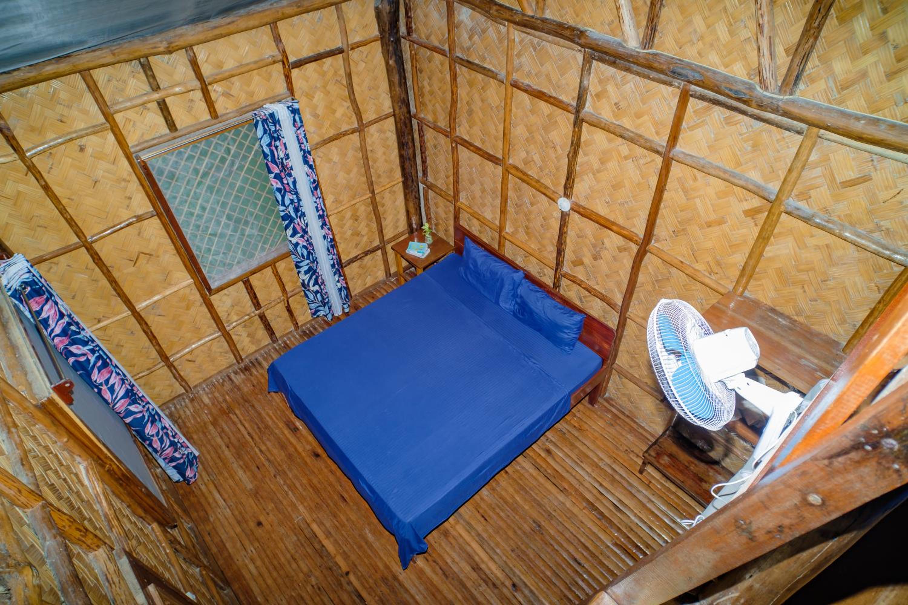 Quadruple Room with Sea View photo 2