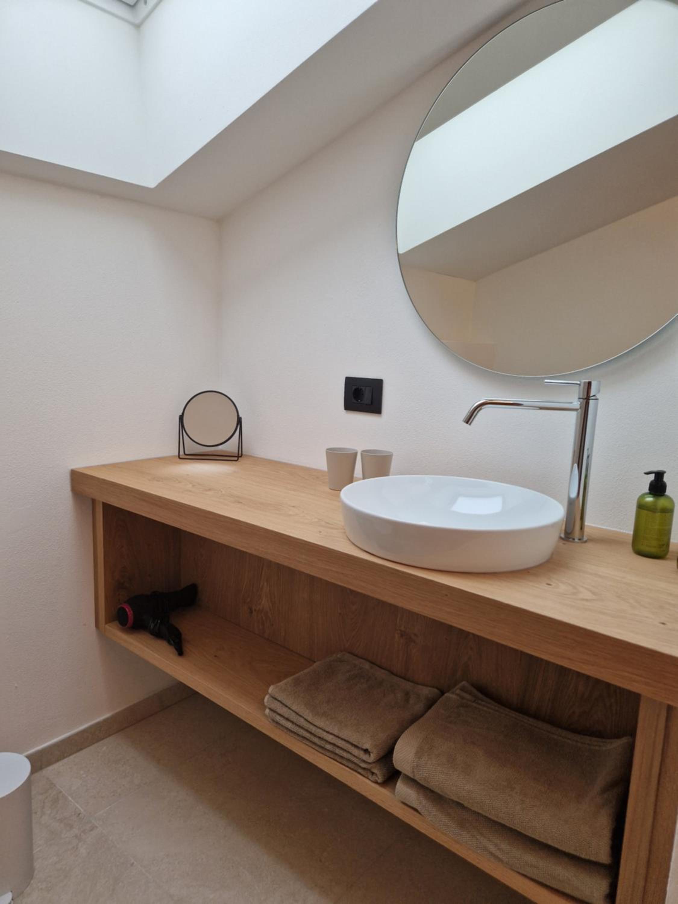 Deluxe Double or Twin Room with Balcony photo 2
