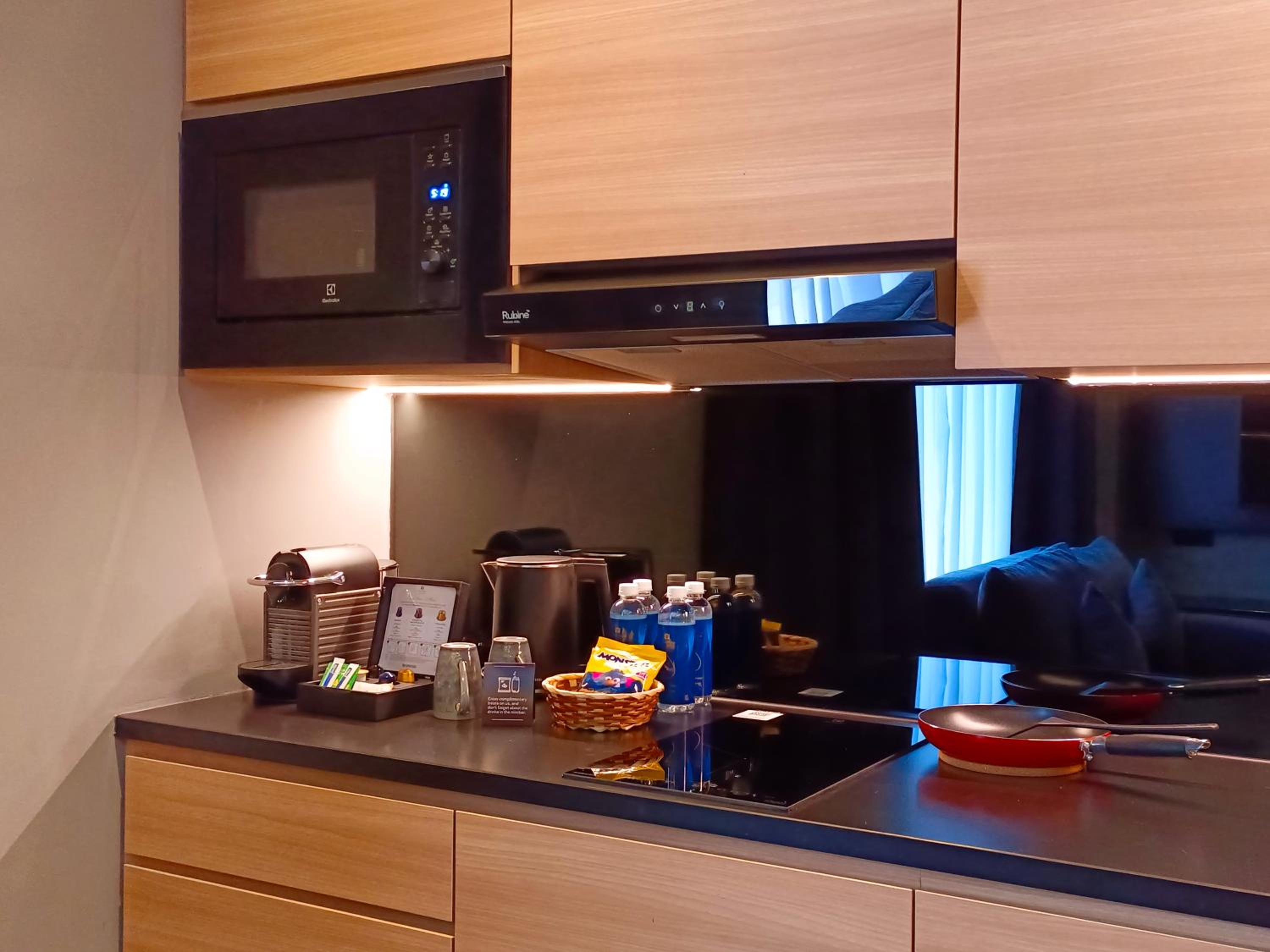 Signature Suite