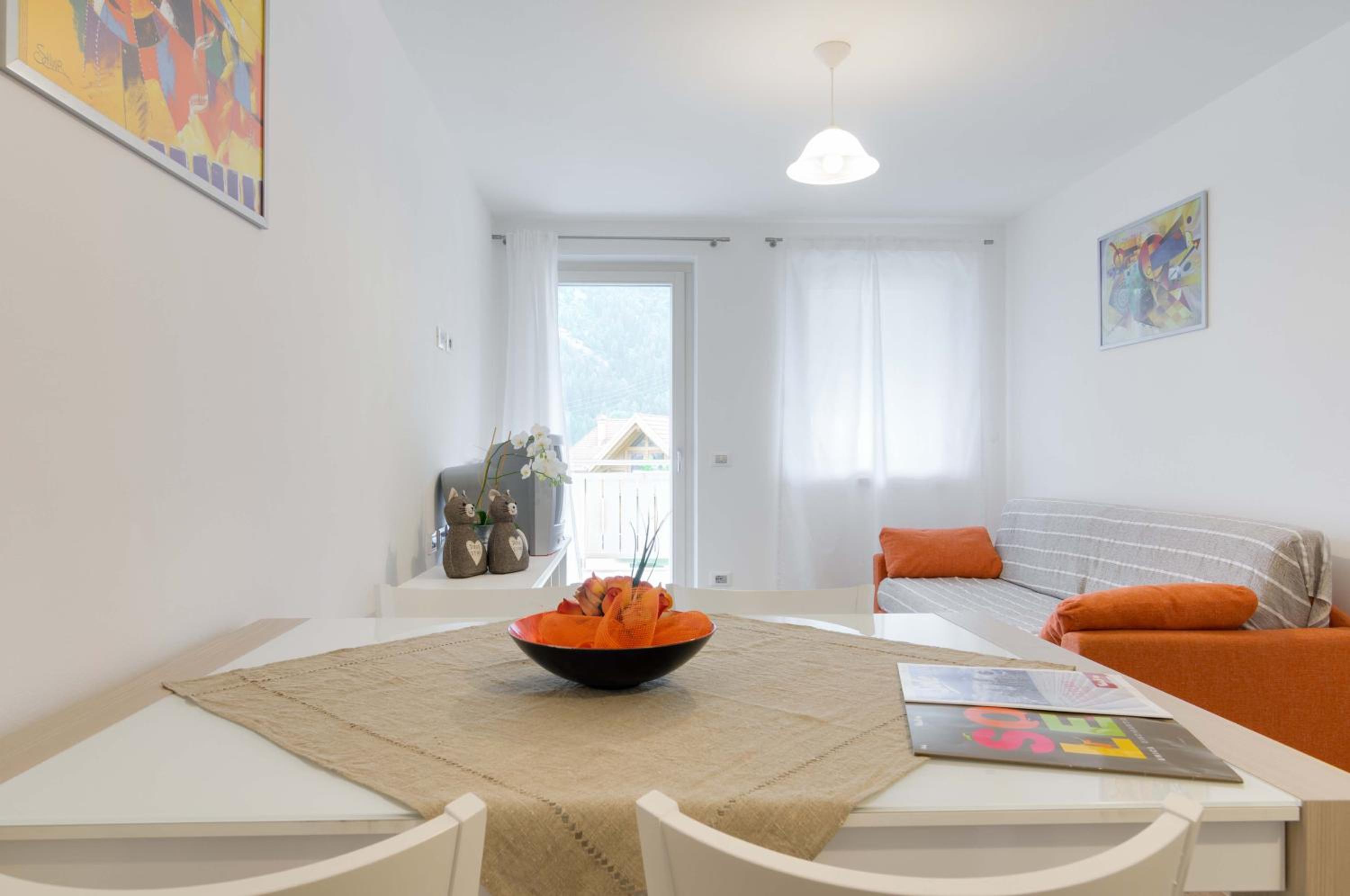 Two-Bedroom Deluxe Apartment with Garden View photo 1