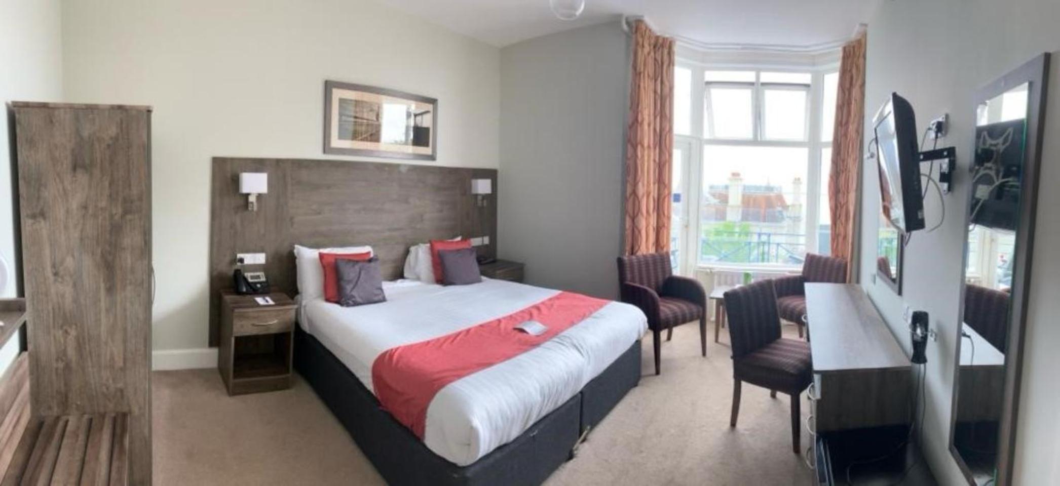Deluxe Double or Twin Room with Balcony - Dog Friendly  - Photo 1