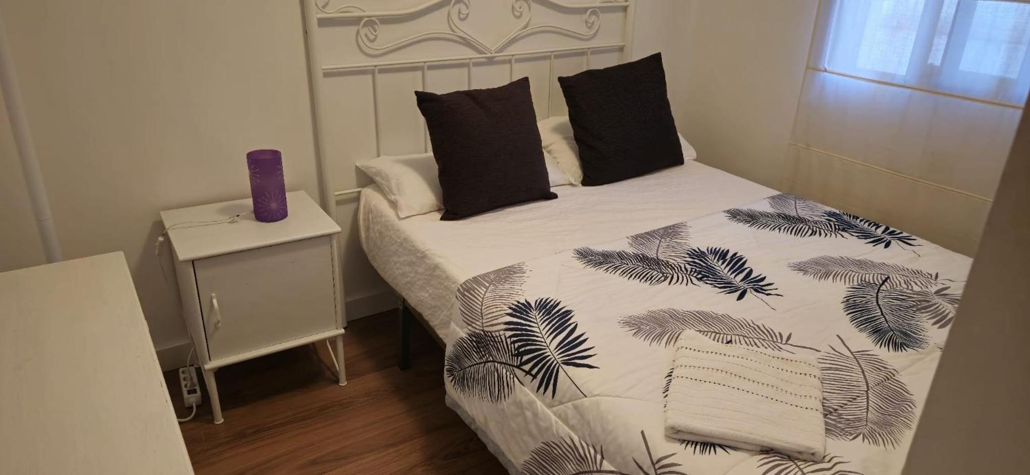 Two-Bedroom Apartment - Photo 12