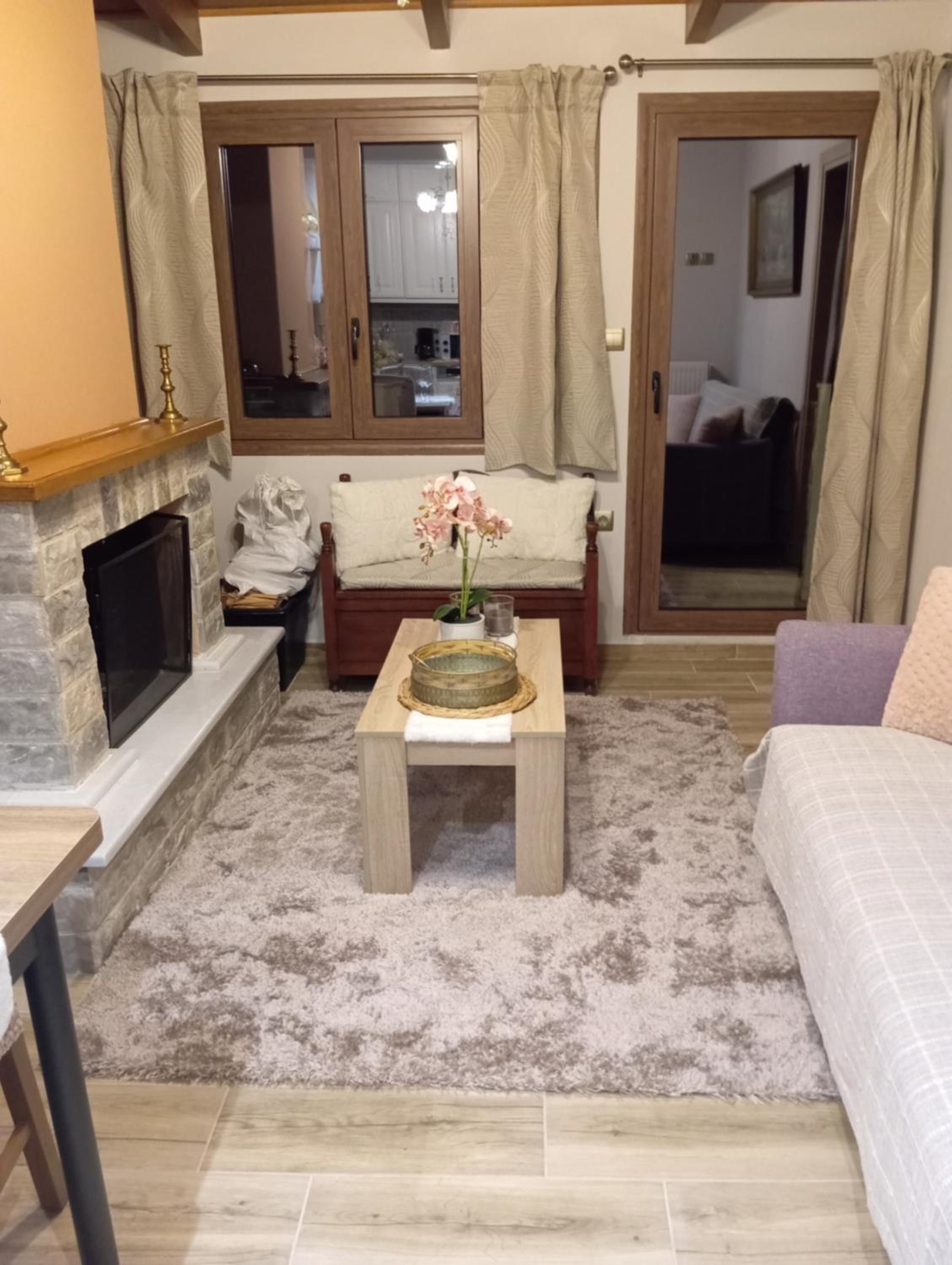 Three-Bedroom Deluxe Apartment