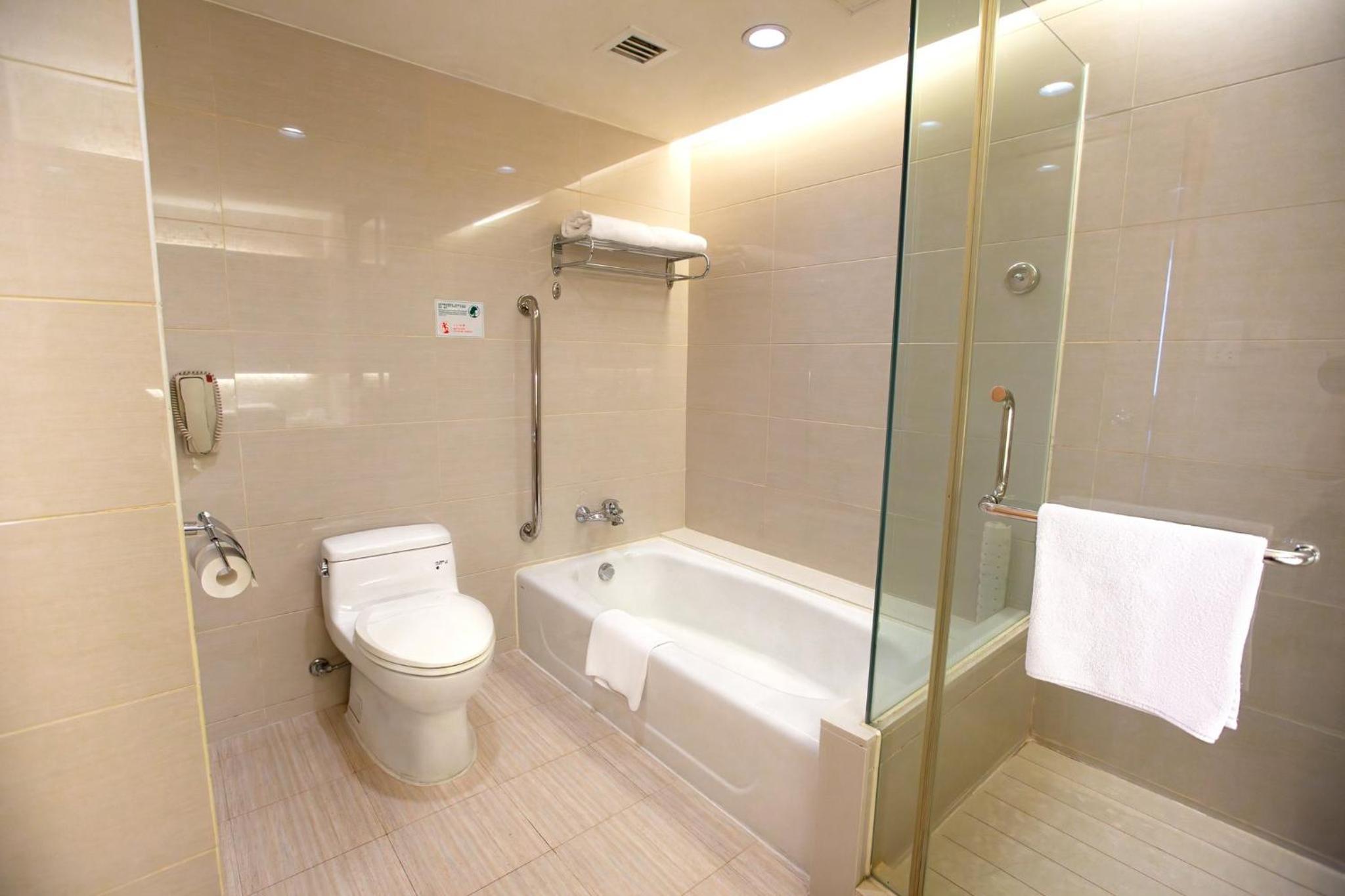 One-Bedroom Twin Suite - Top Floor - Photo 4