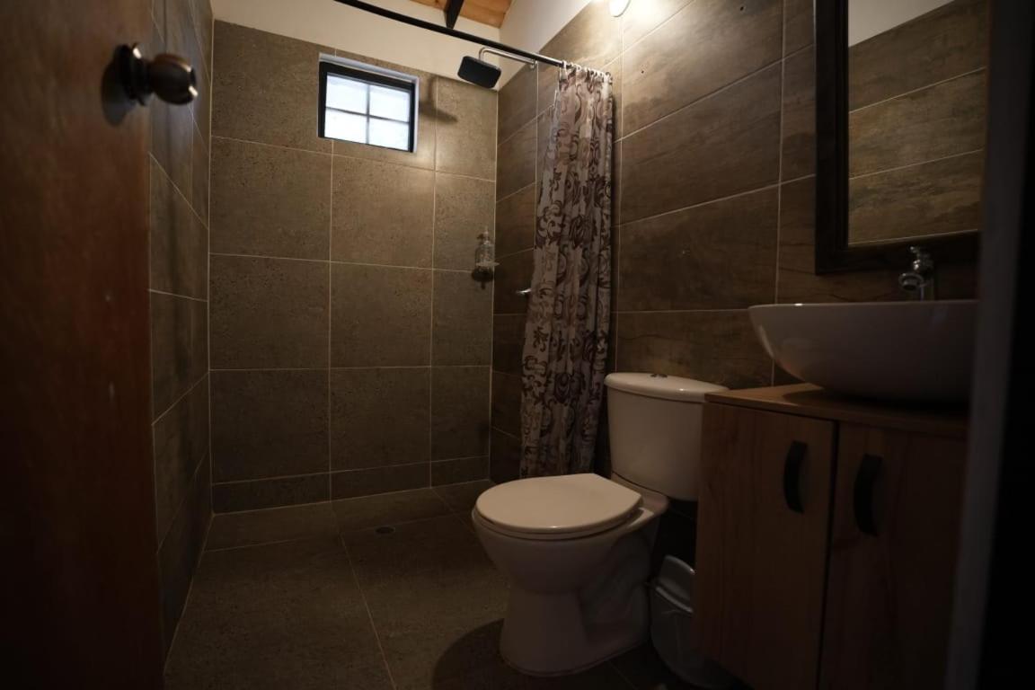 Family Room with Private Bathroom photo 3