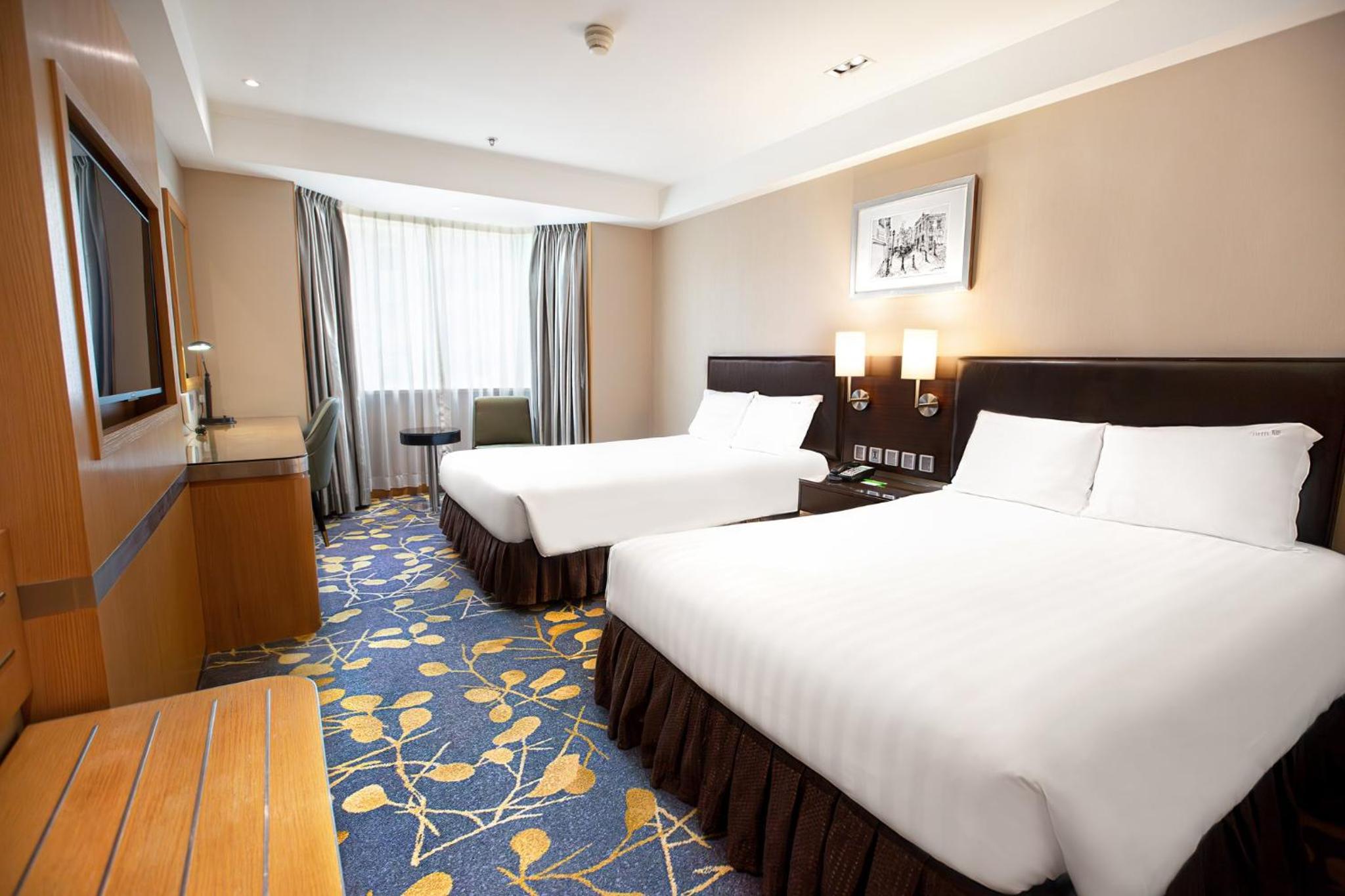 Standard Twin Room - Photo 3
