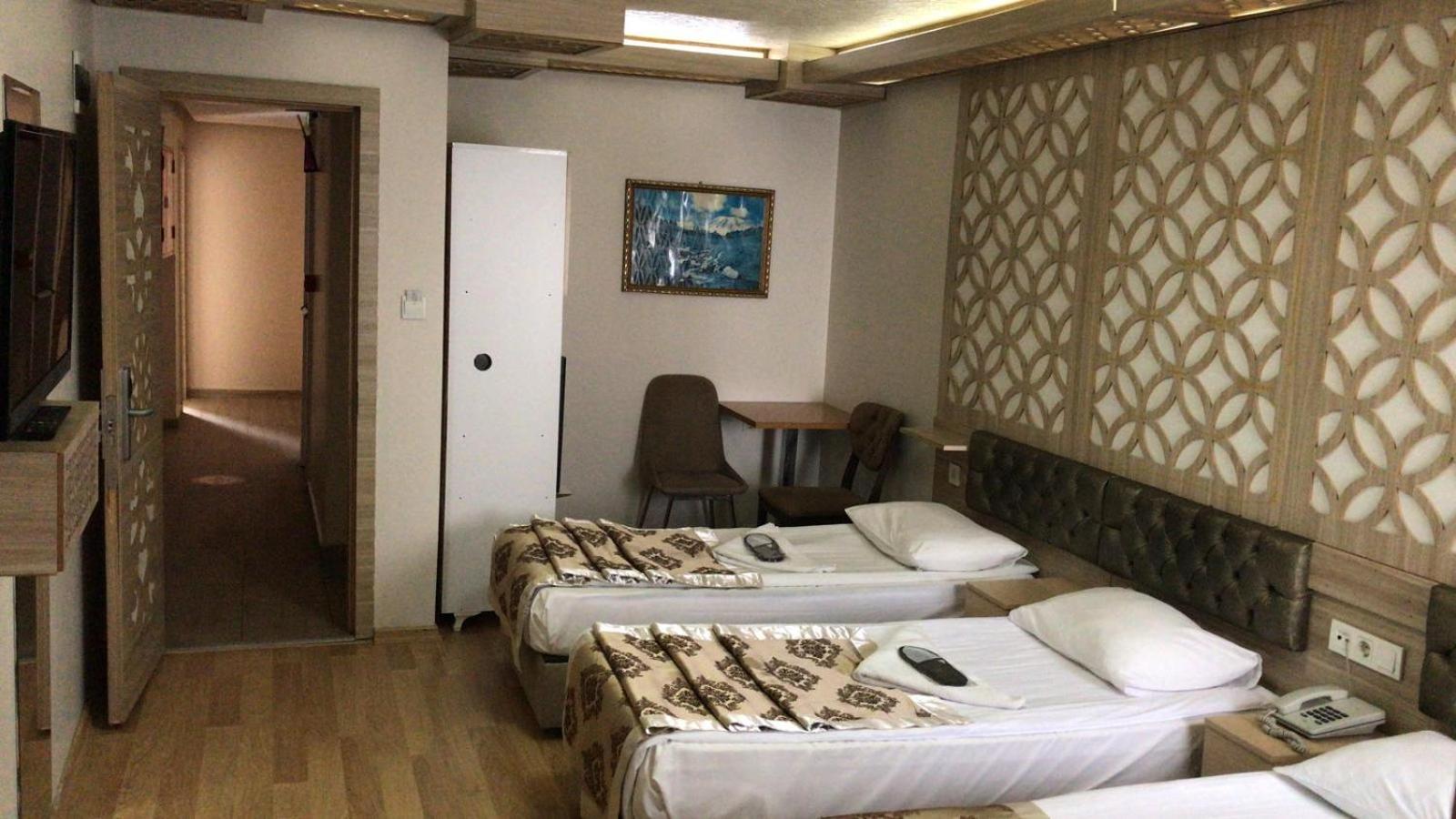 Deluxe Triple Room photo 1