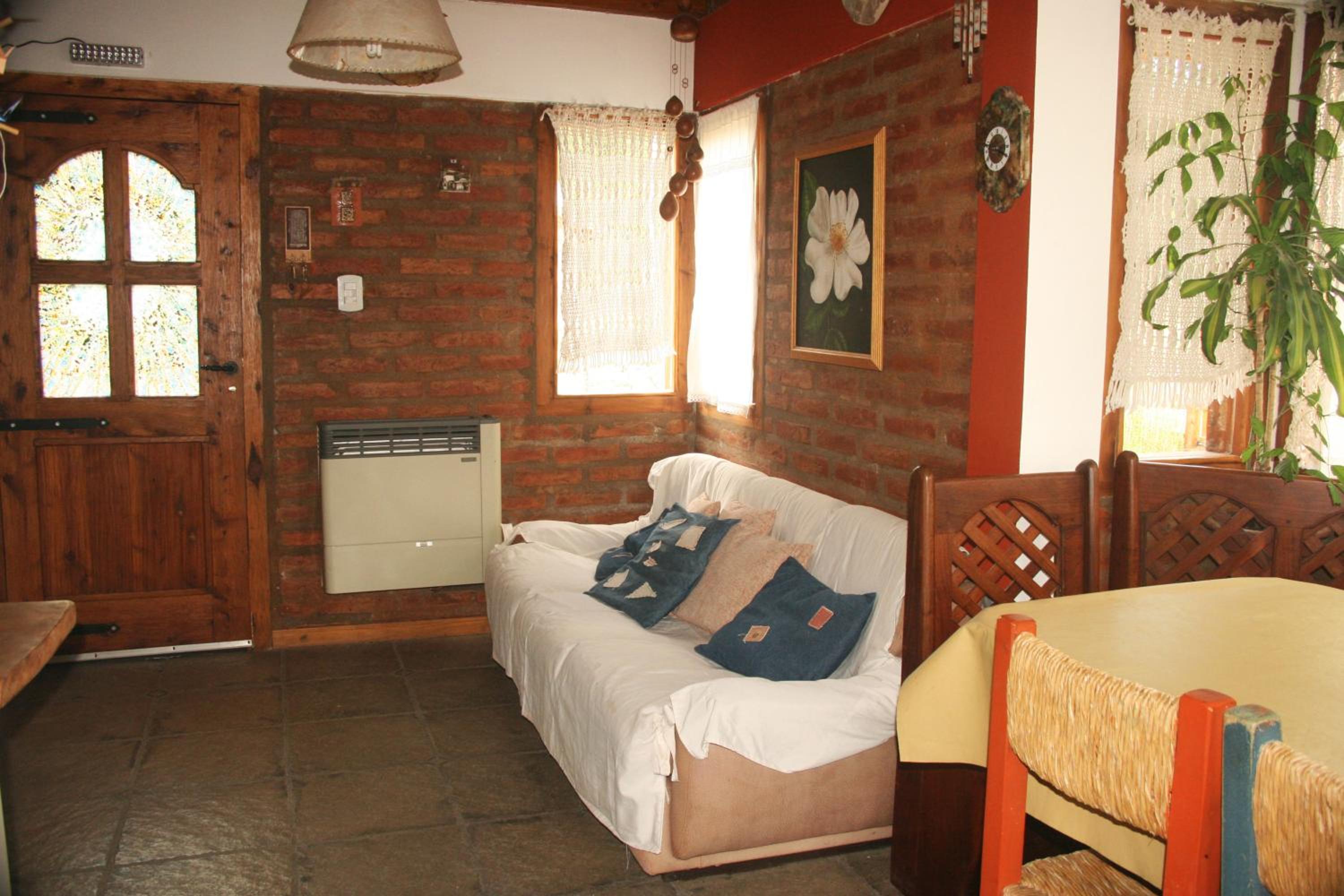 Two-Bedroom Bungalow photo 1