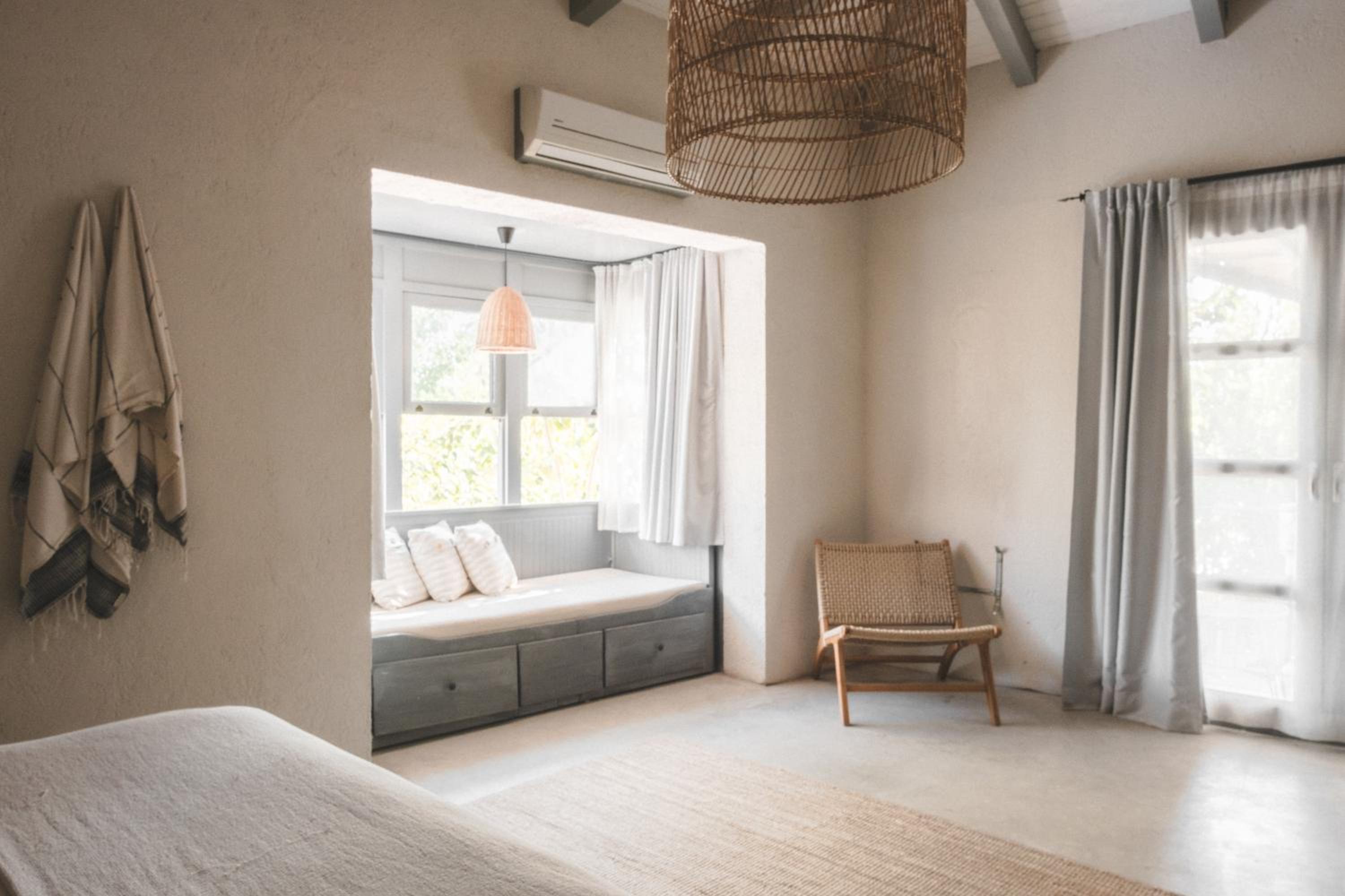 Corner Suite