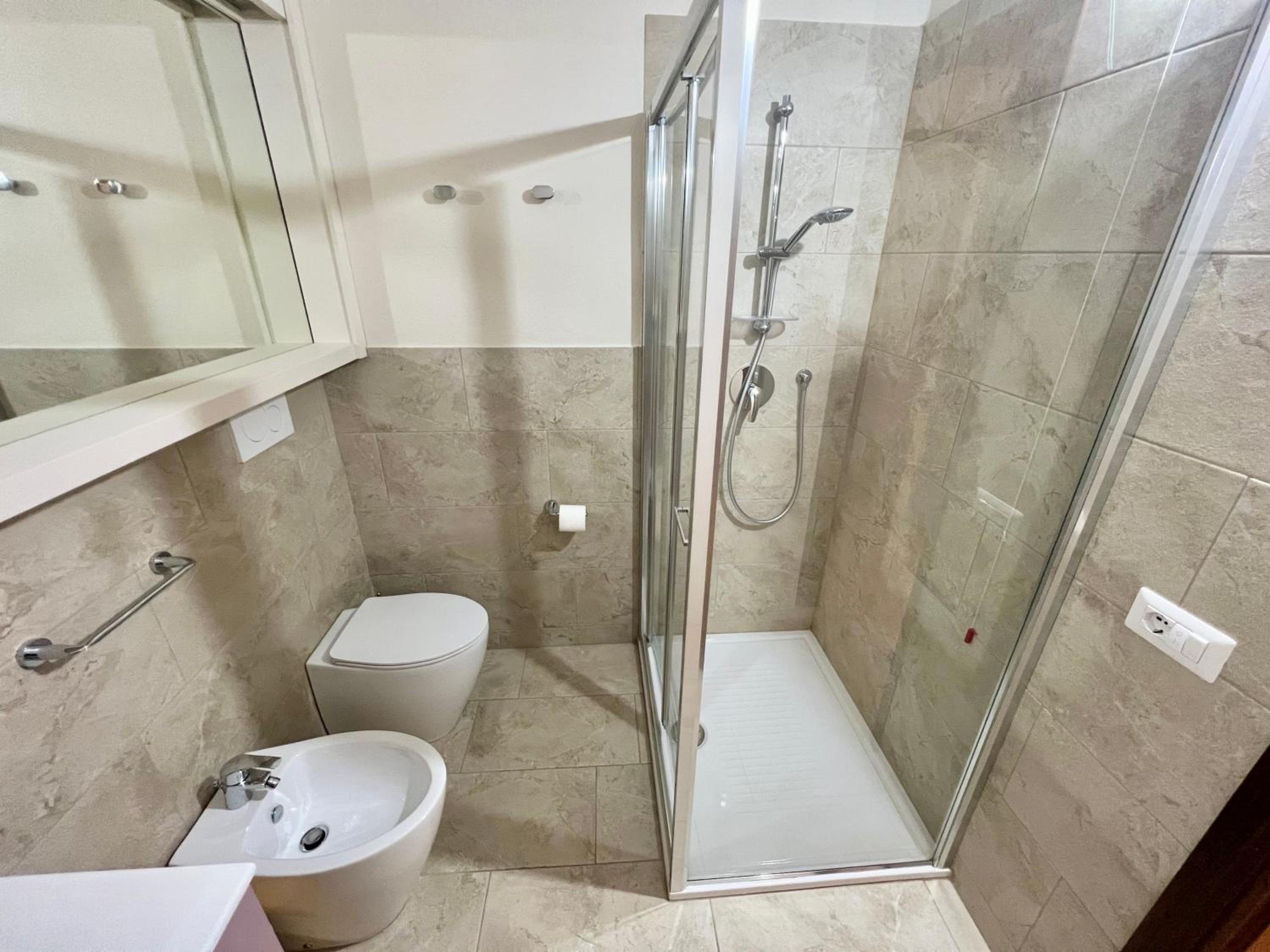 One-Bedroom Apartment With Sea View photo 2