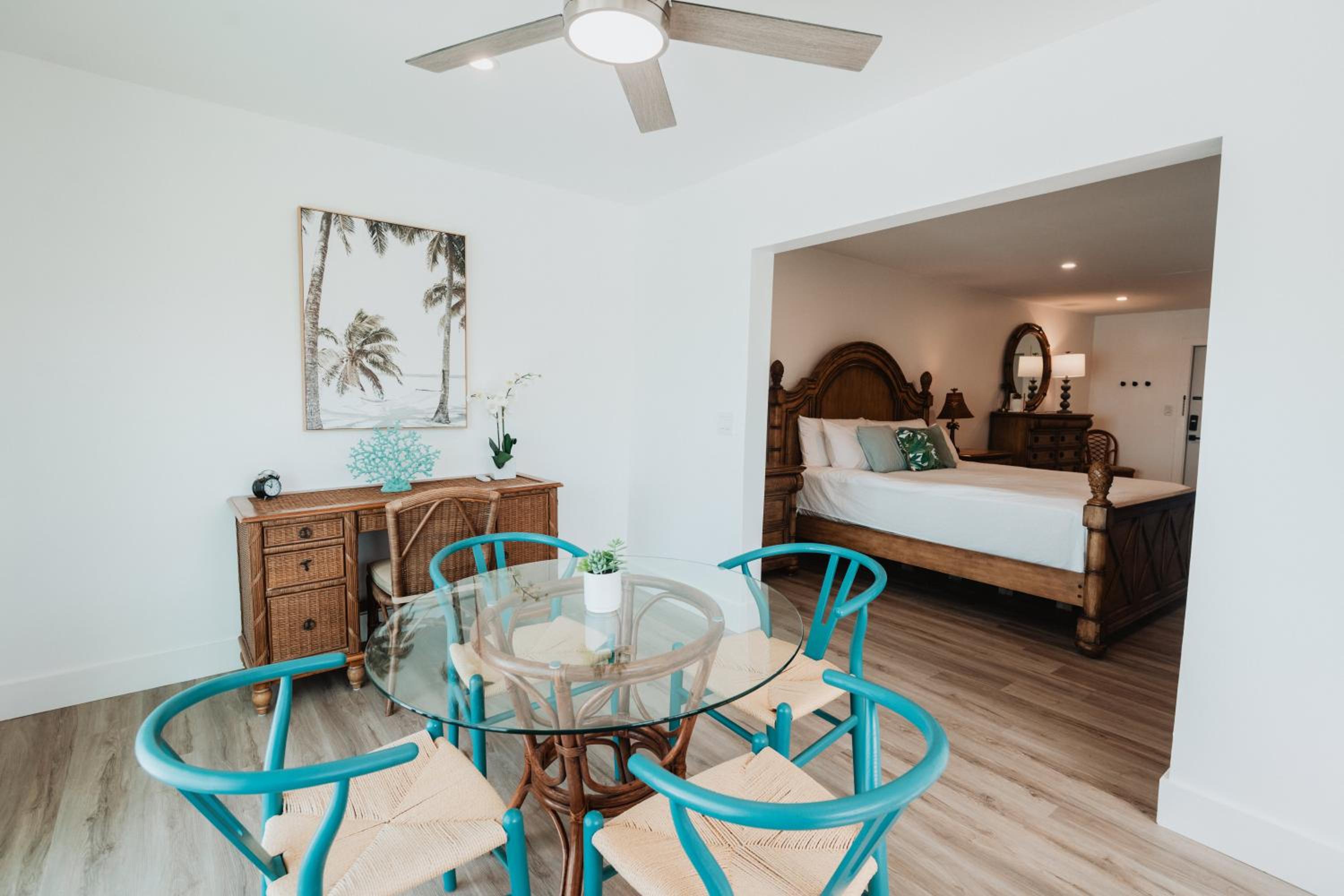 Family Suite with Balcony photo 2