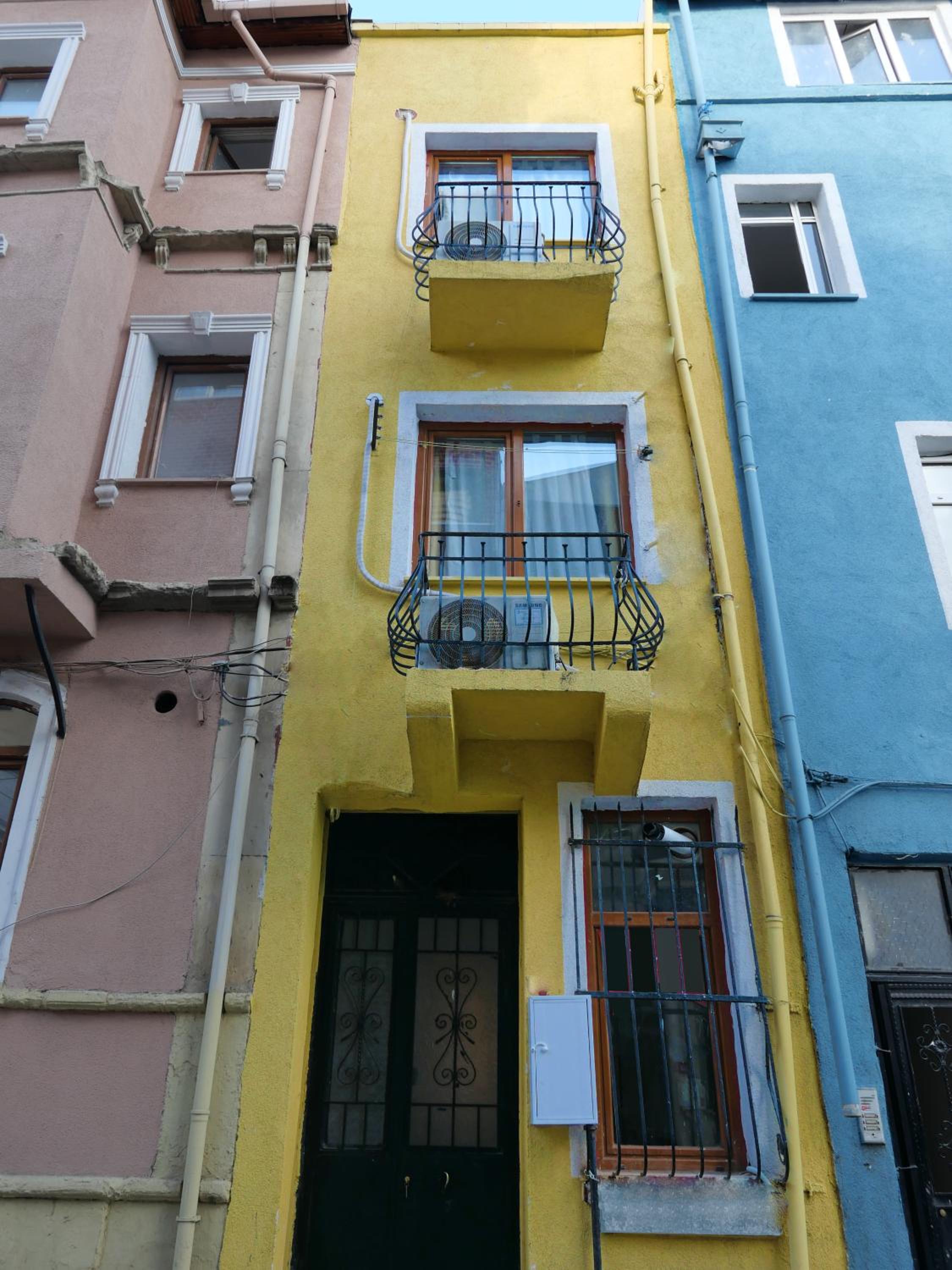 Villa photo 2