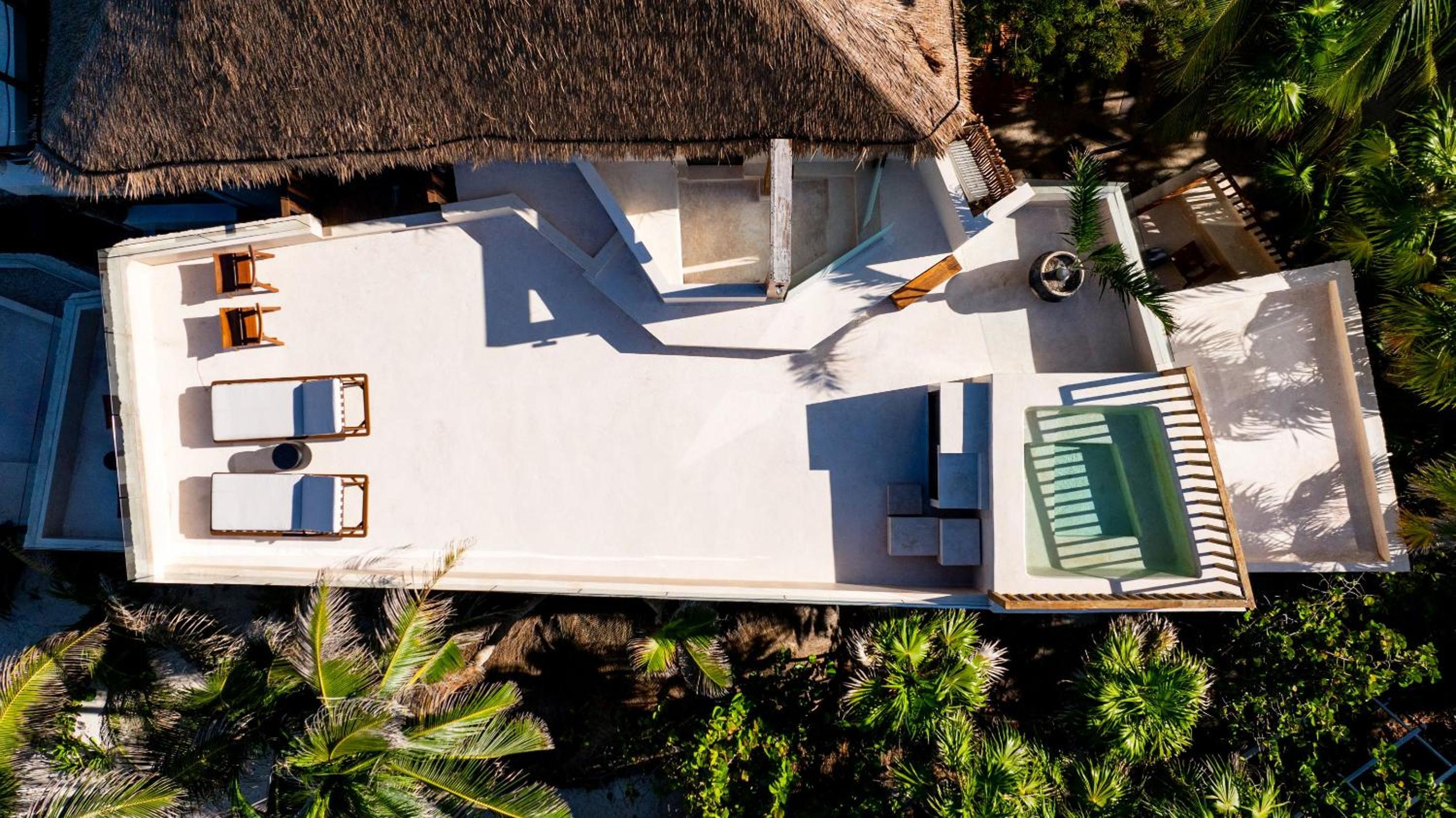 Casa Zamna Ocean Front Presidential Suite