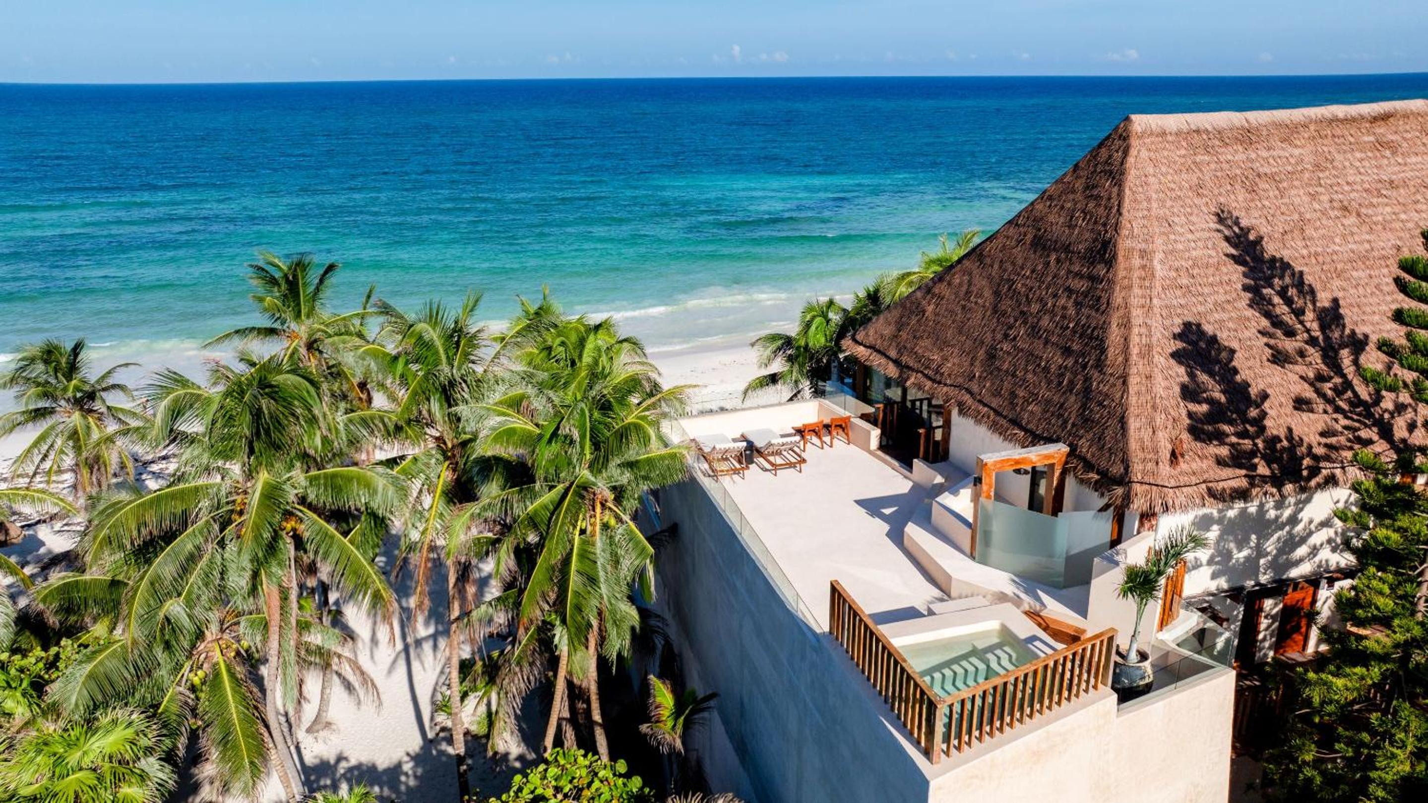 Casa Zamna Ocean Front Presidential Suite