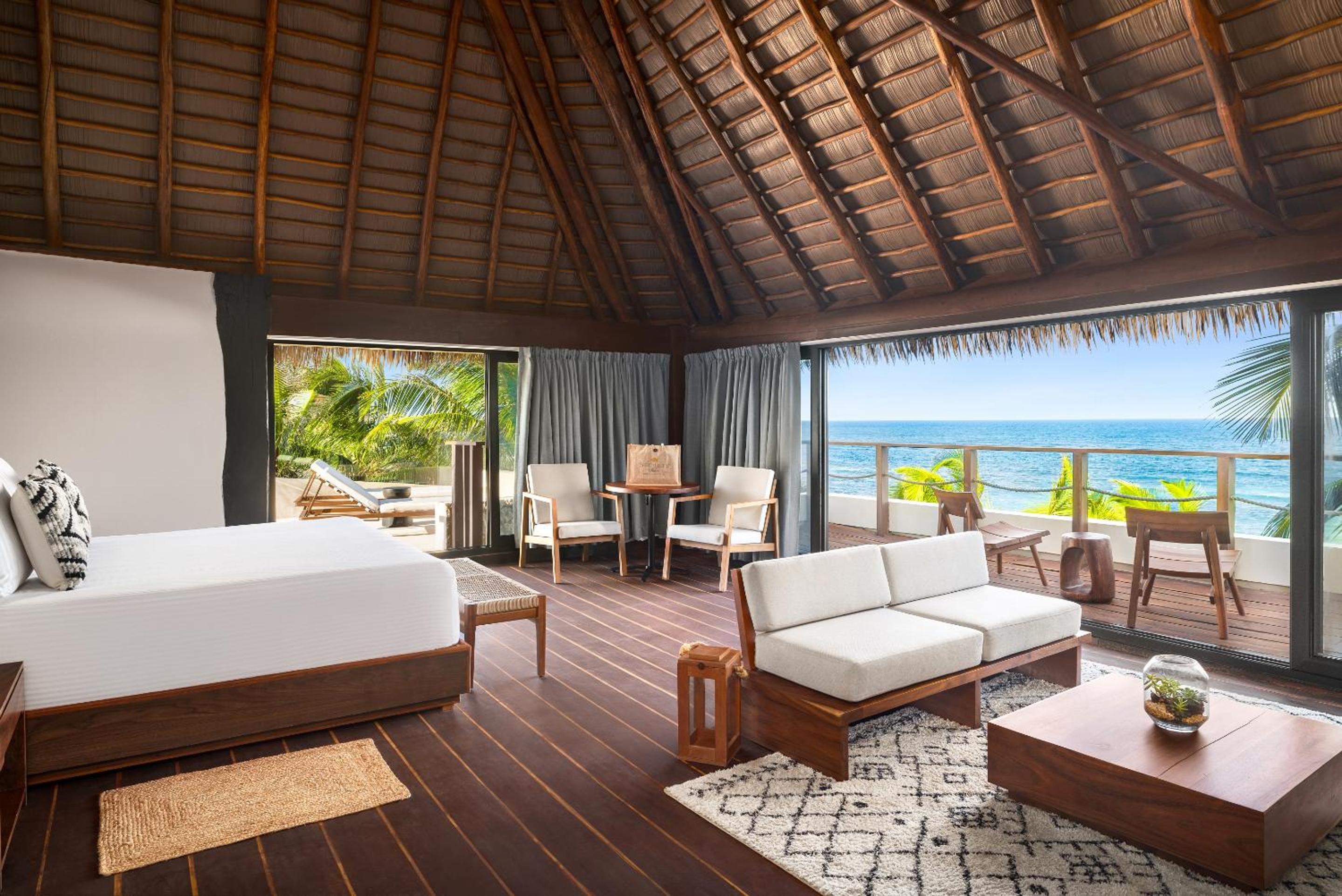Casa Zamna Ocean Front Presidential Suite