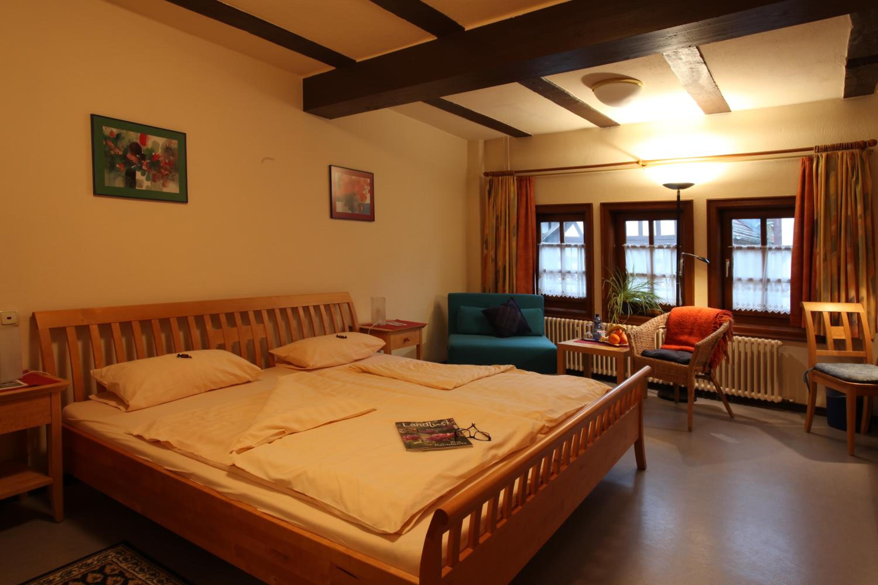 Double Room - Photo 9