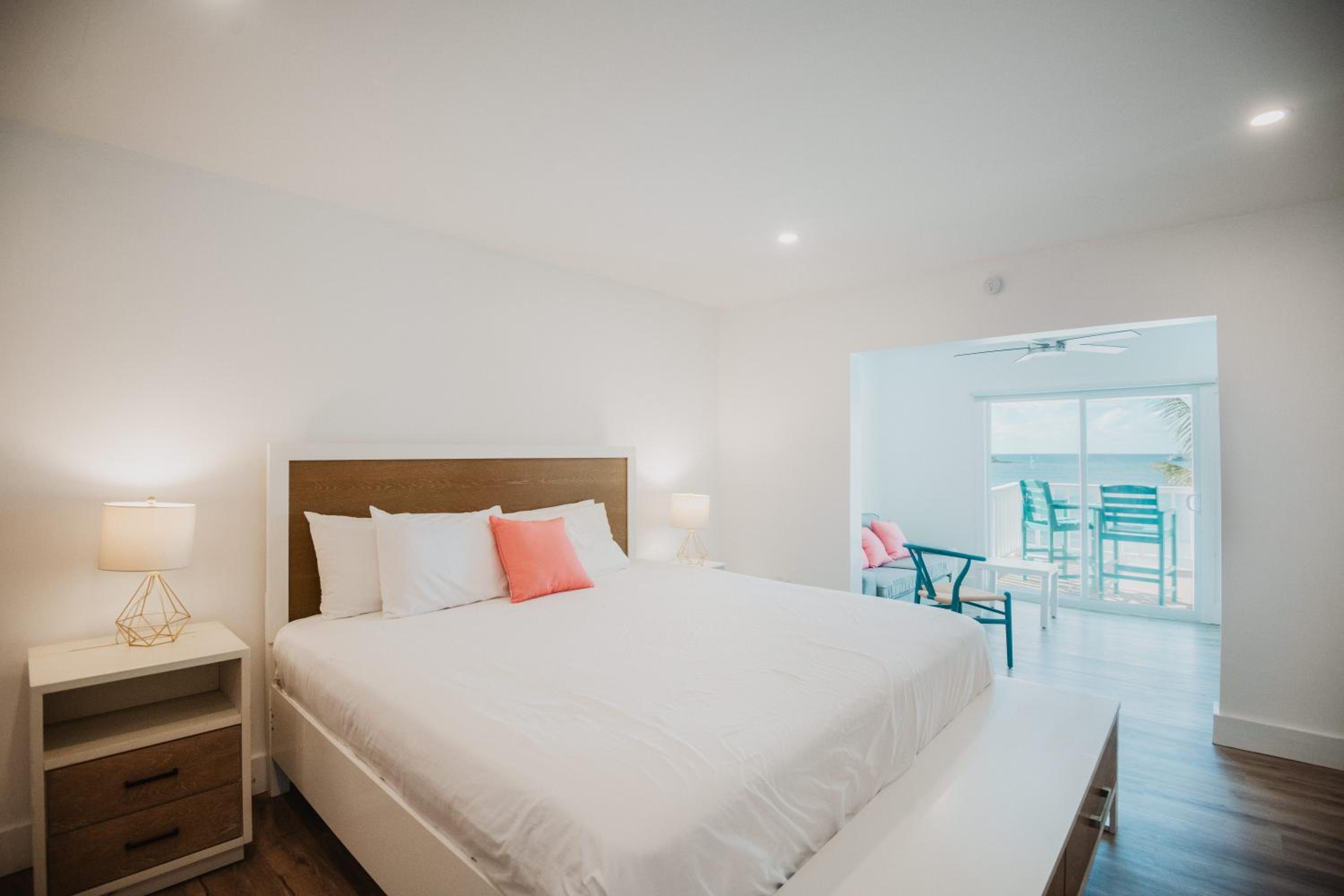 Deluxe Double Room with Balcony photo 1