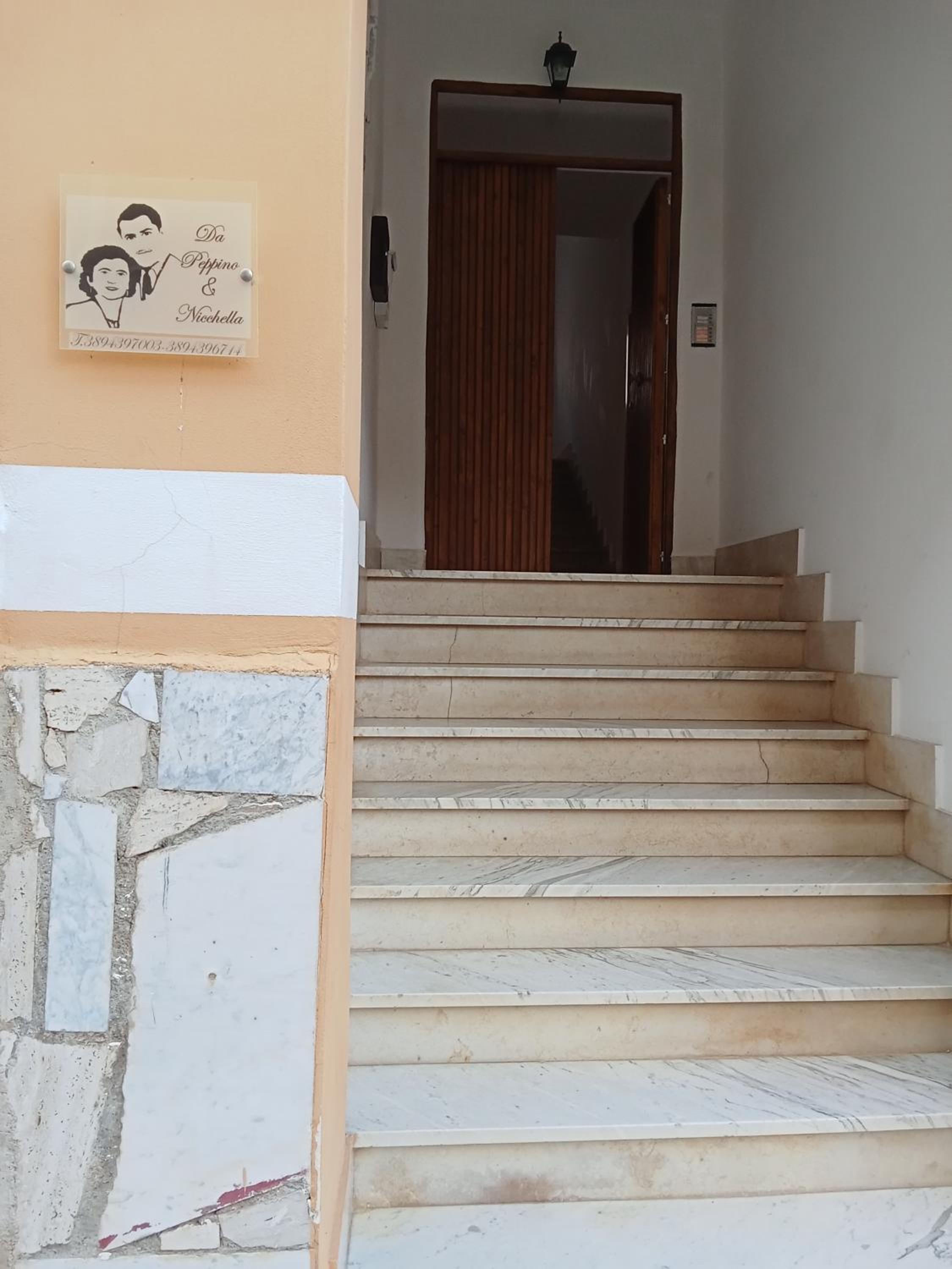 One-Bedroom Apartment with Balcony photo 3