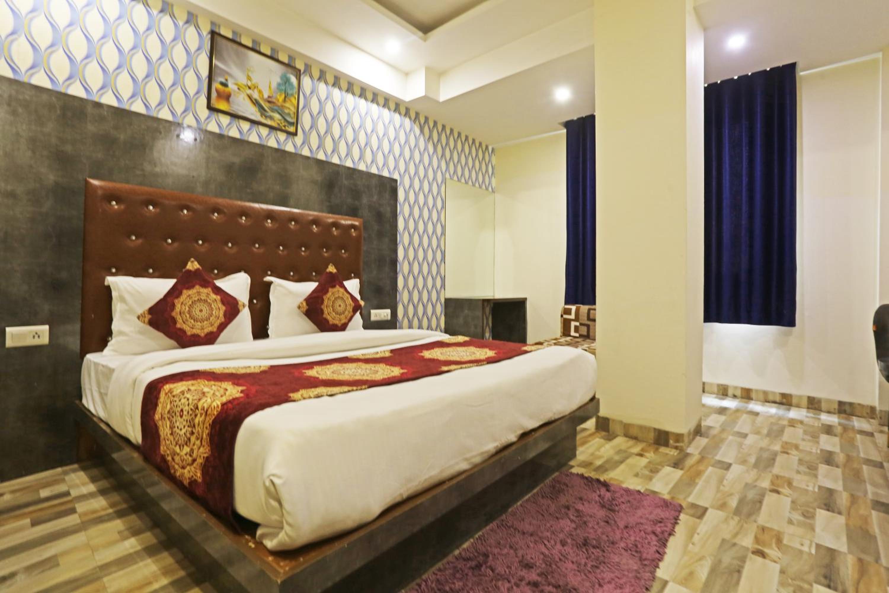 Double Room - Photo 3