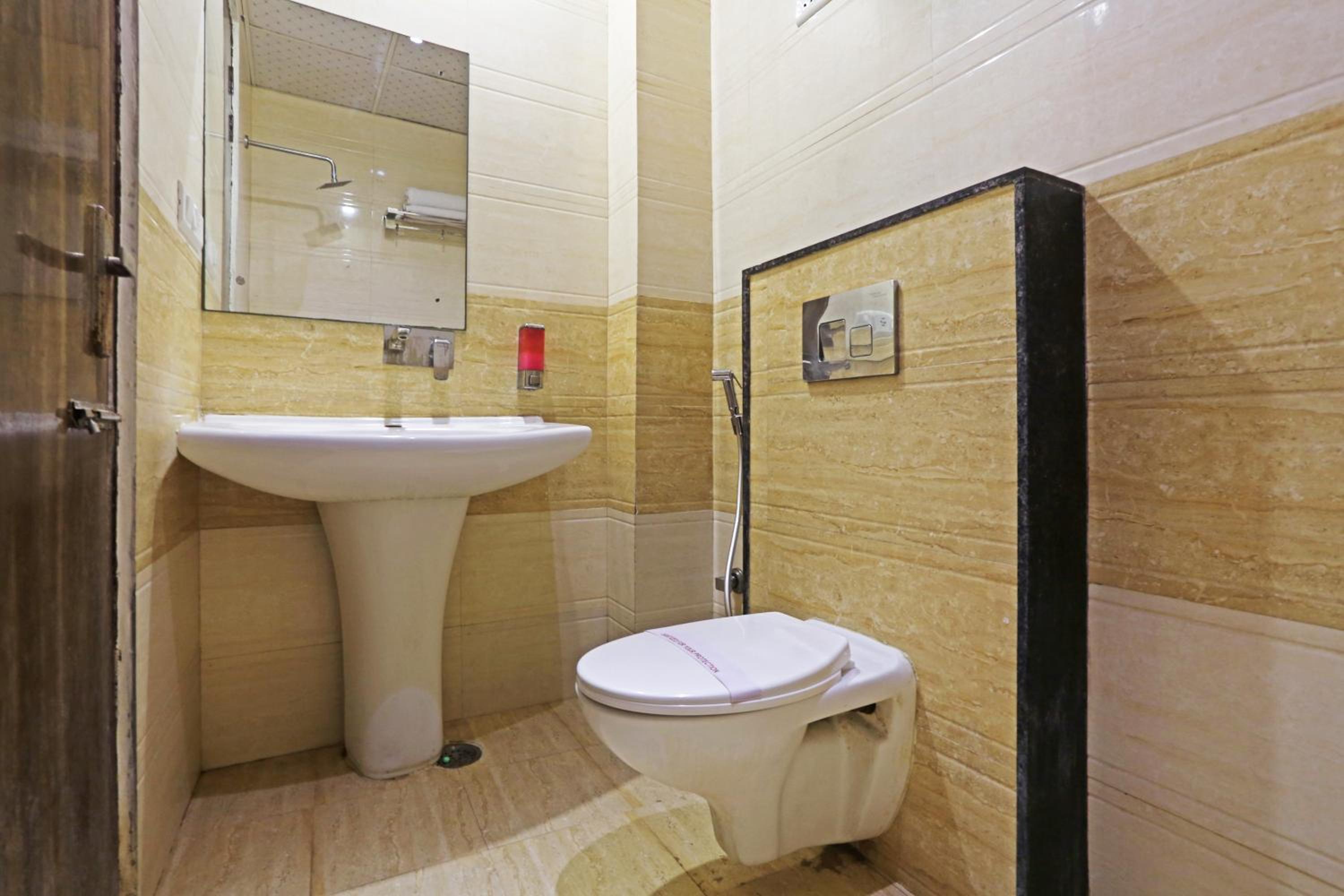 Double Room - Photo 4