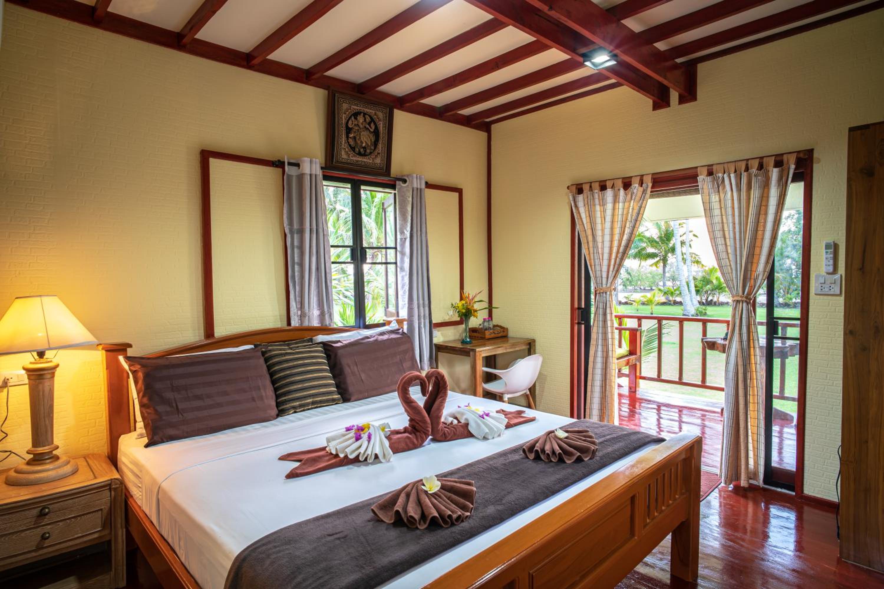 Double Room with Park View - Photo 1