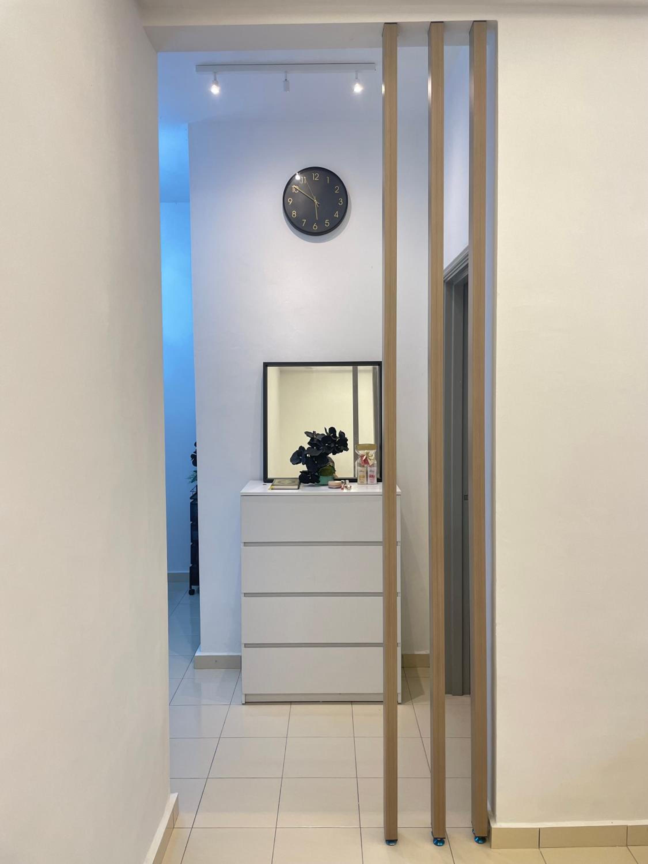 Three-Bedroom House photo 2