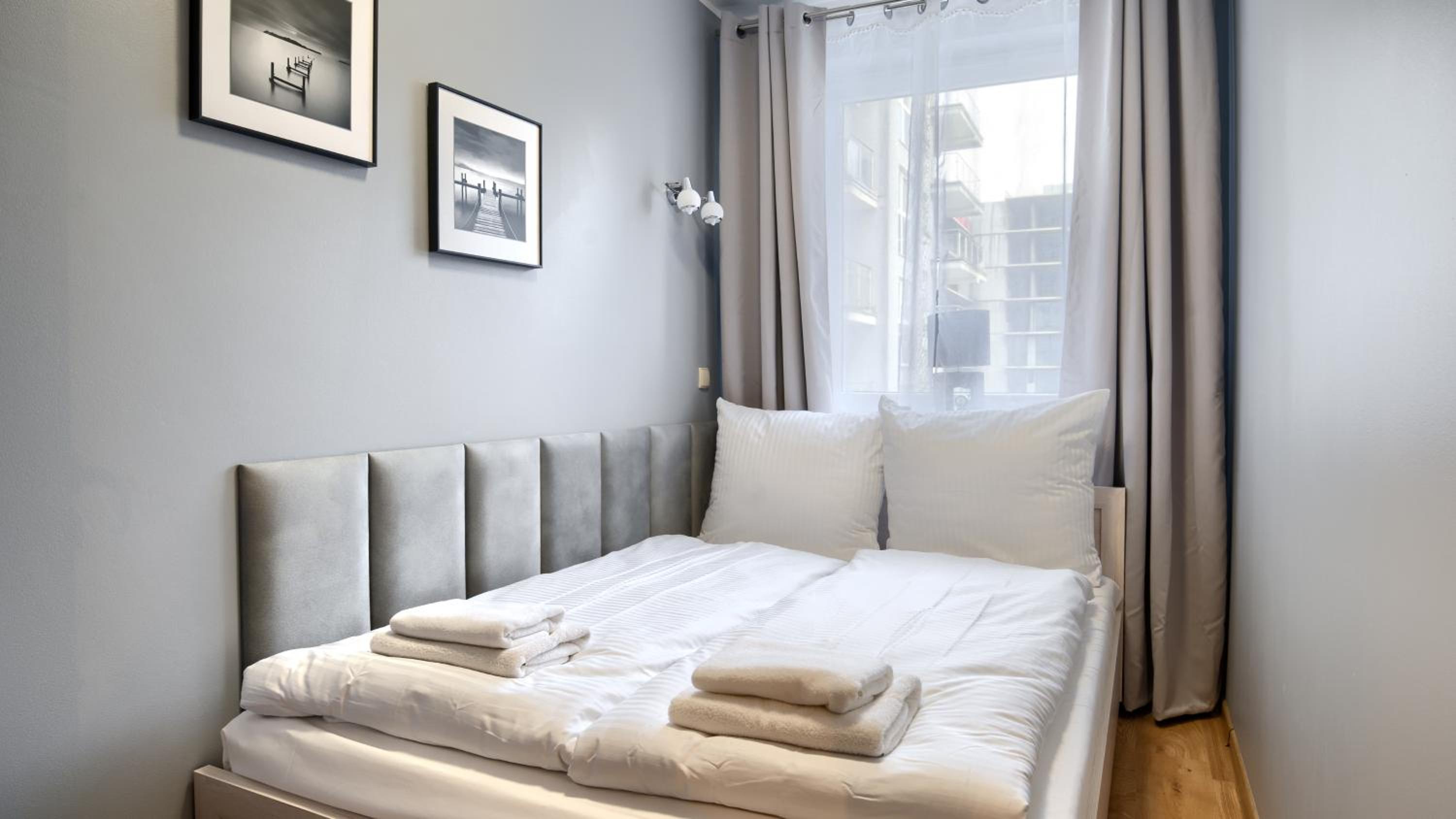 One-Bedroom Apartment - Photo 7