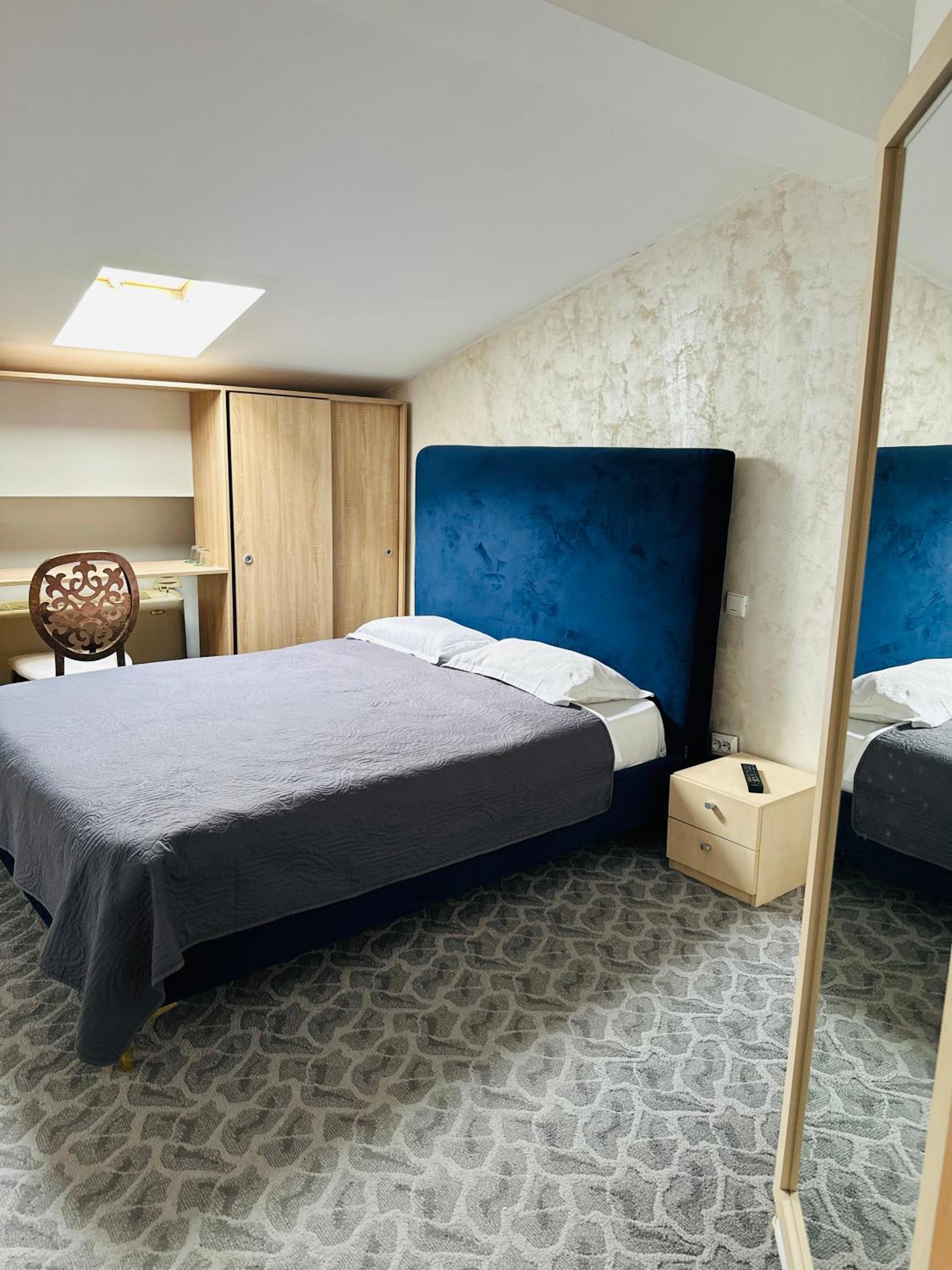 Superior Double or Twin Room photo 3