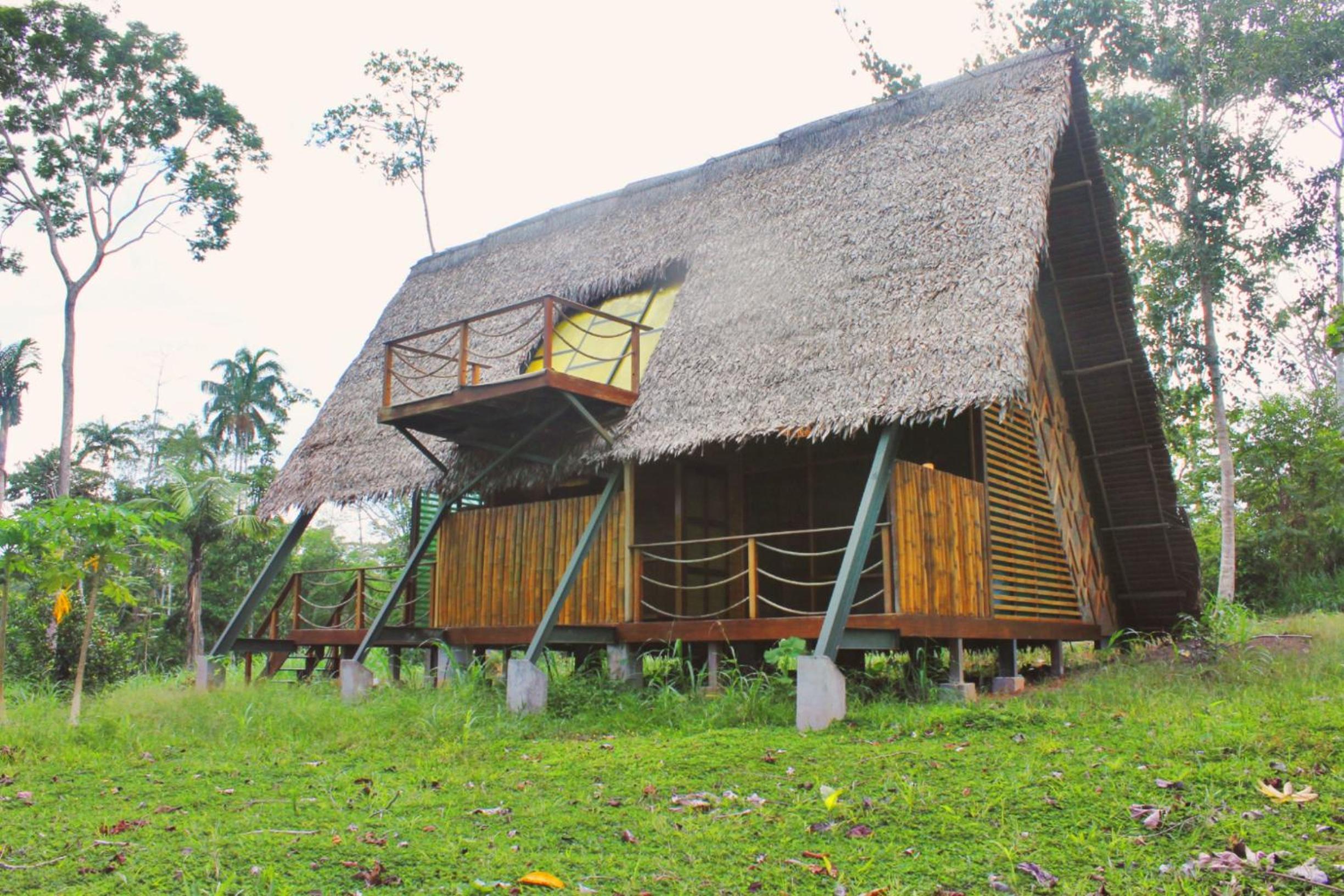 Superior Bungalow photo 1