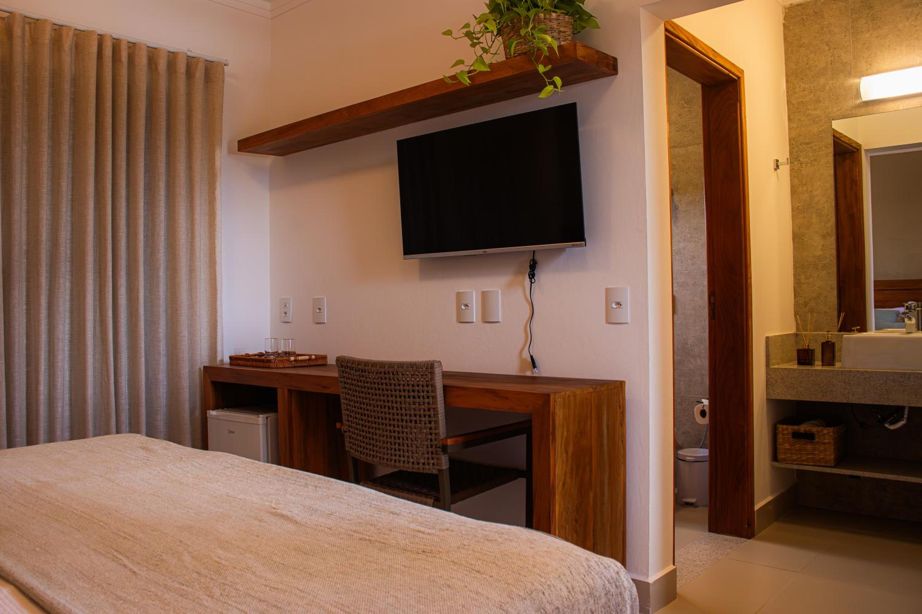 Suite with Garden View photo 2