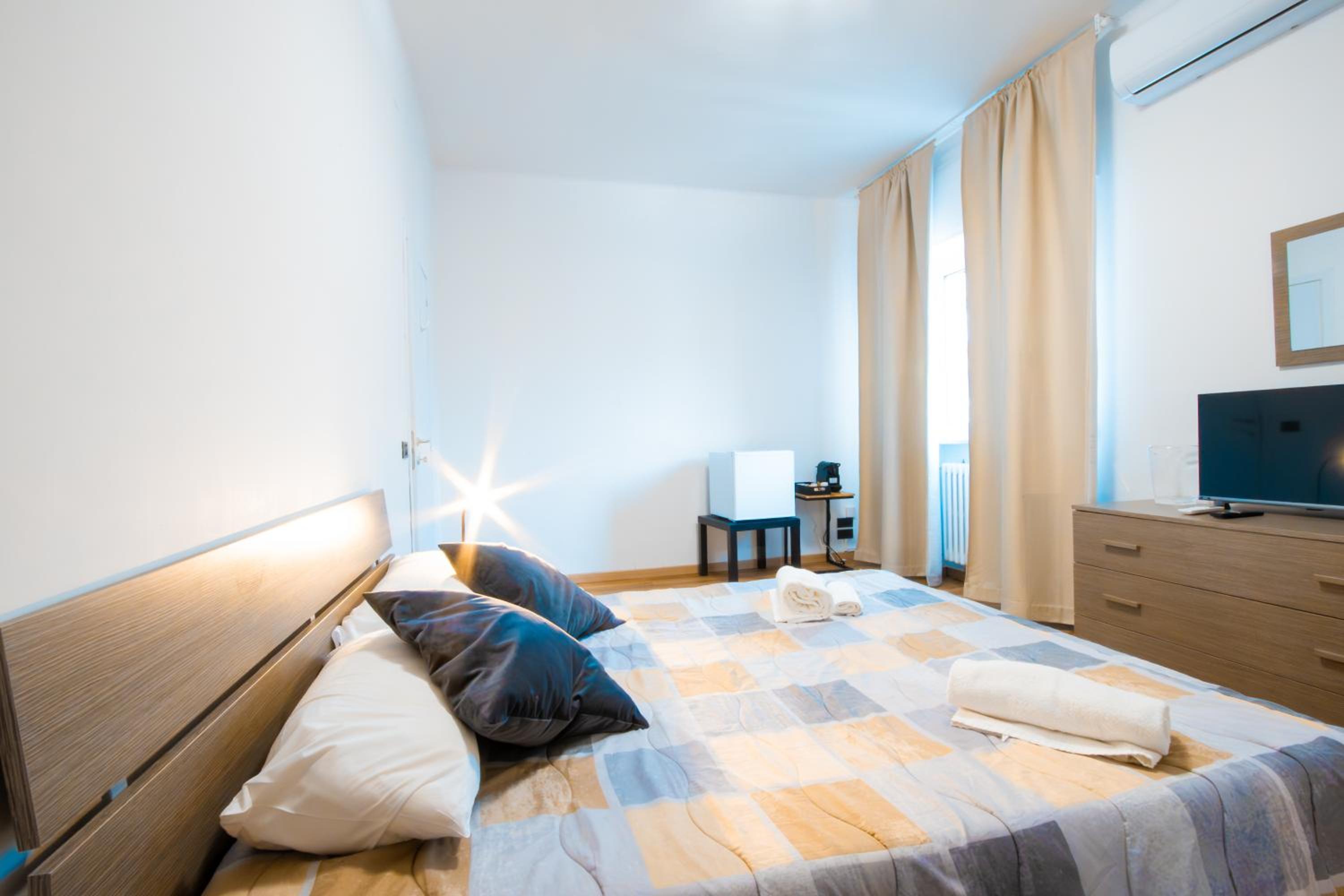 Large Double Room