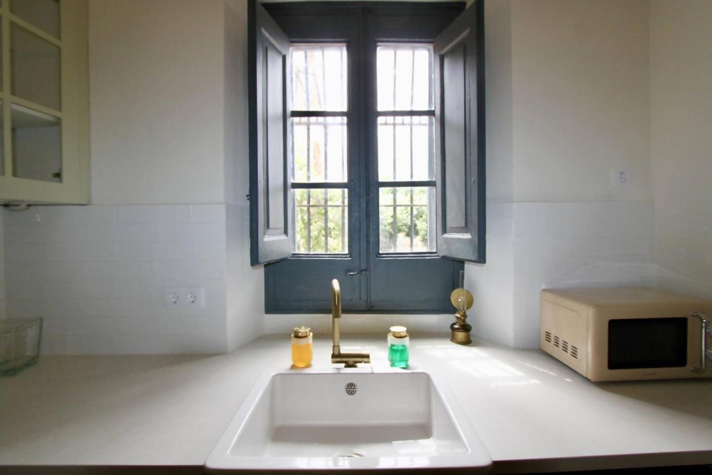 One-Bedroom House photo 2
