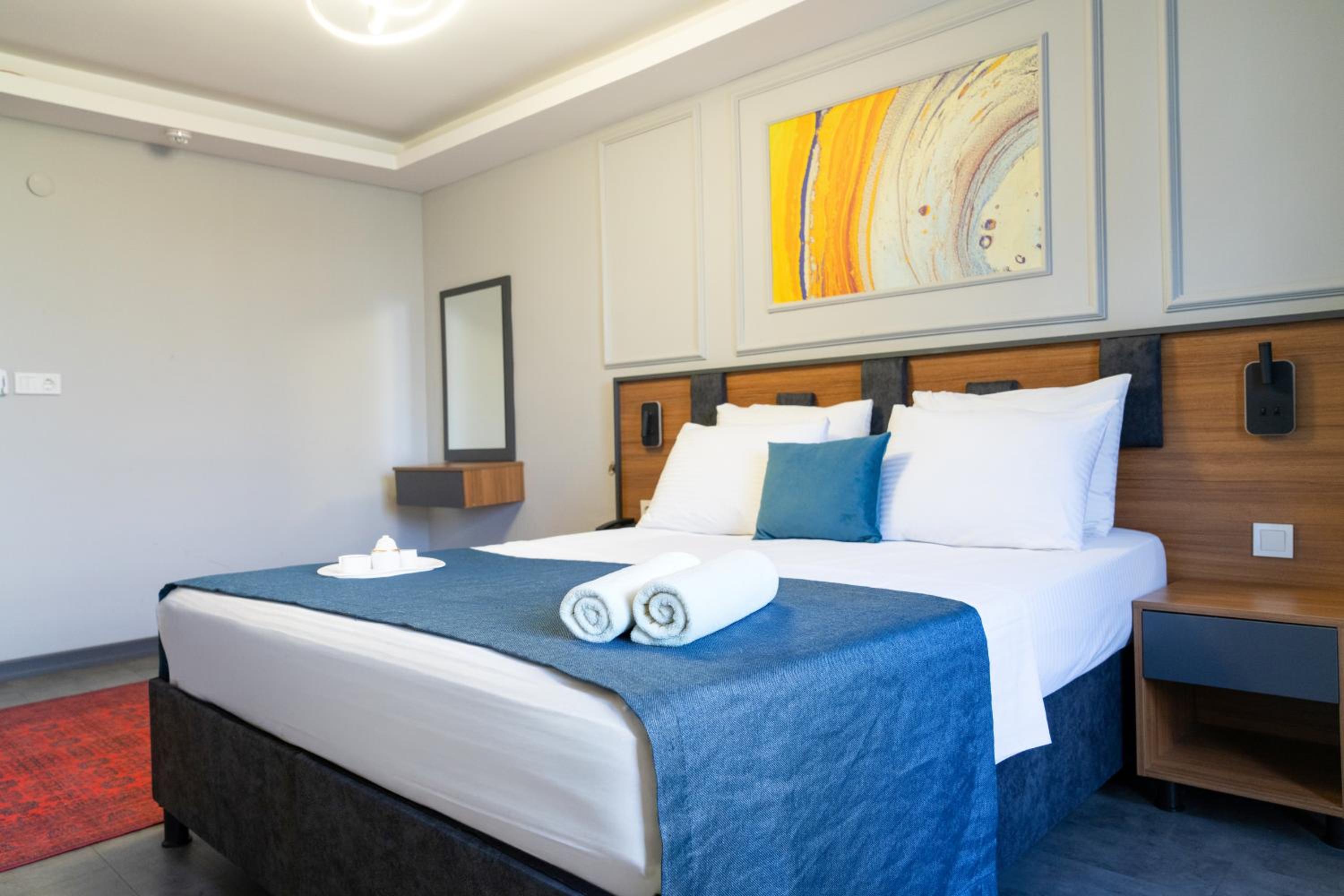 Standard Double Room - Photo 5