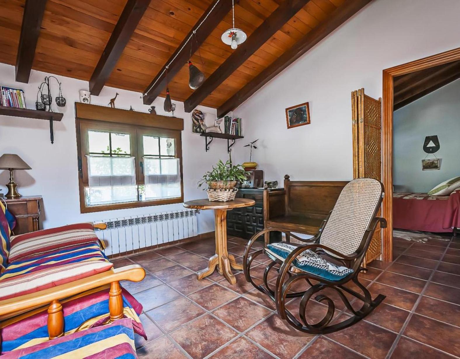 Casa de tres habitaciones