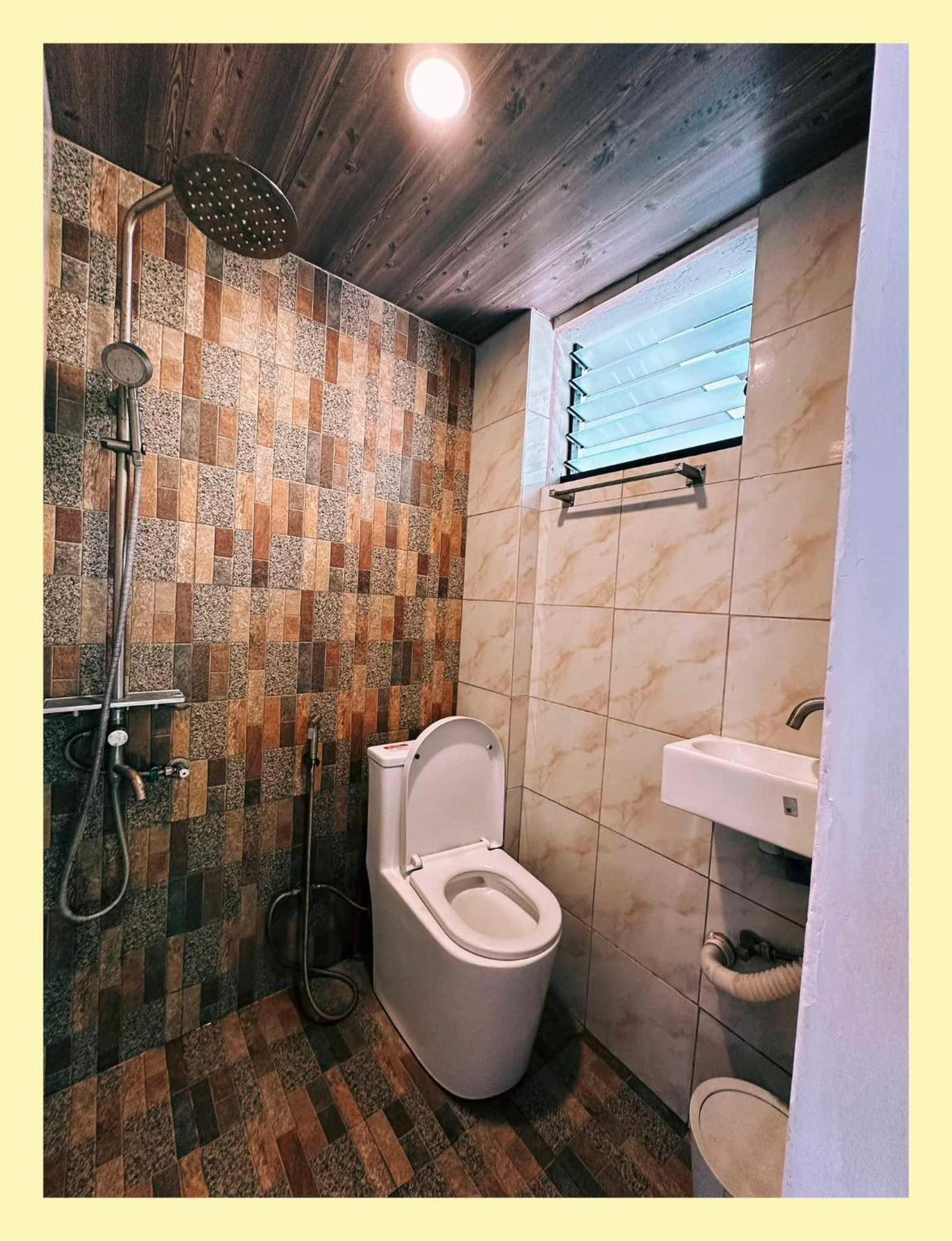 Deluxe Family Suite photo 3
