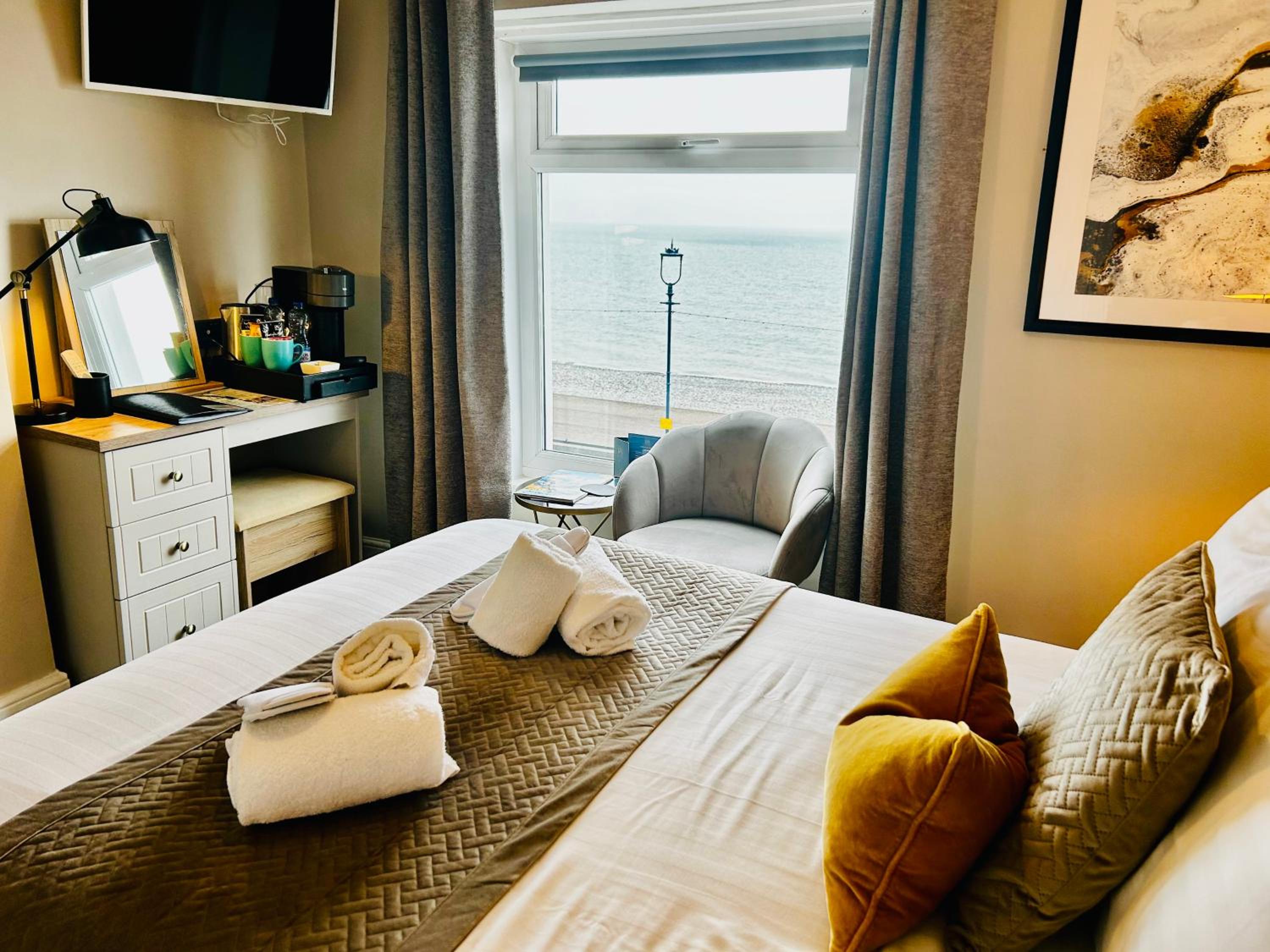 Double Room with Sea View photo 2