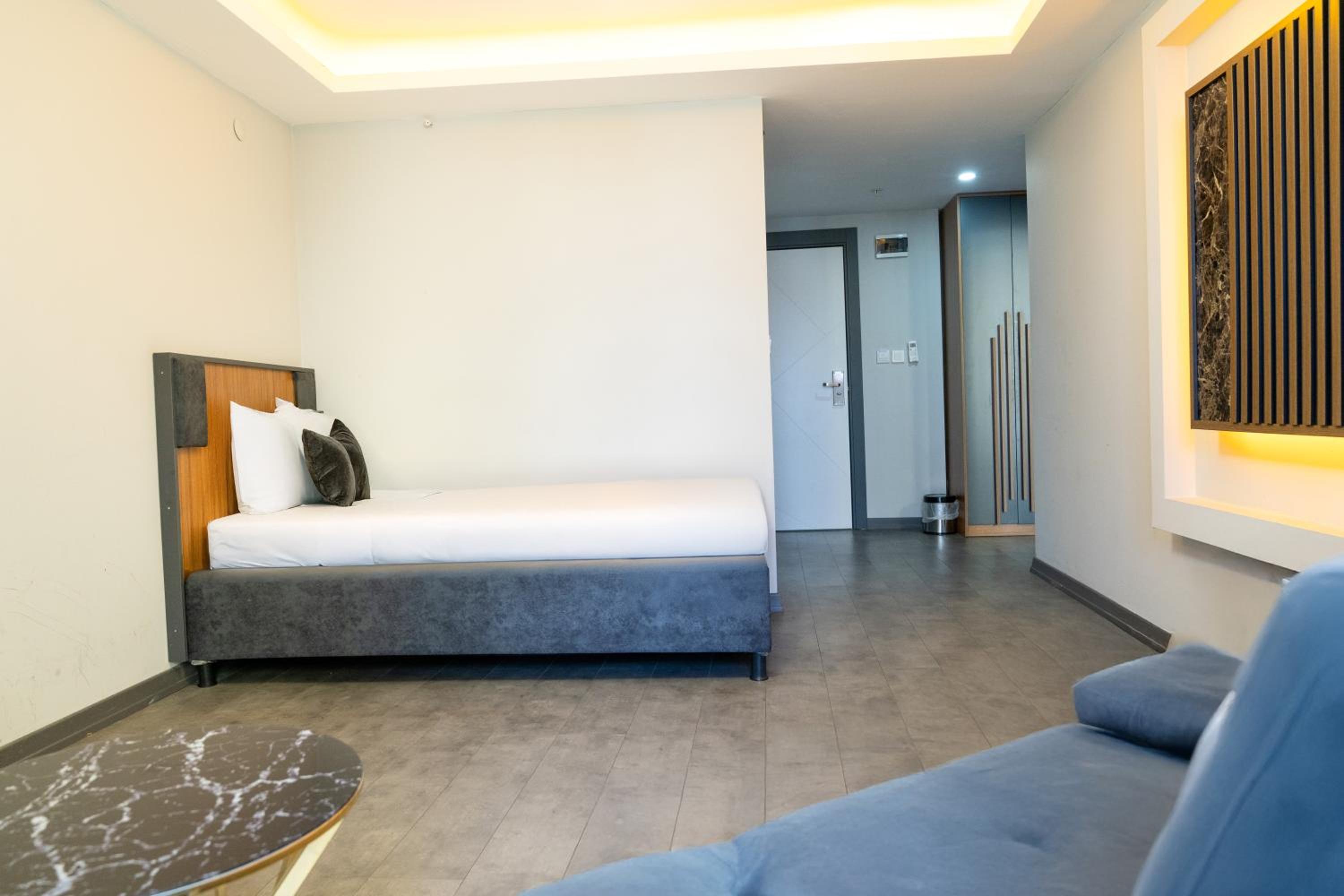 Triple Room - Photo 3
