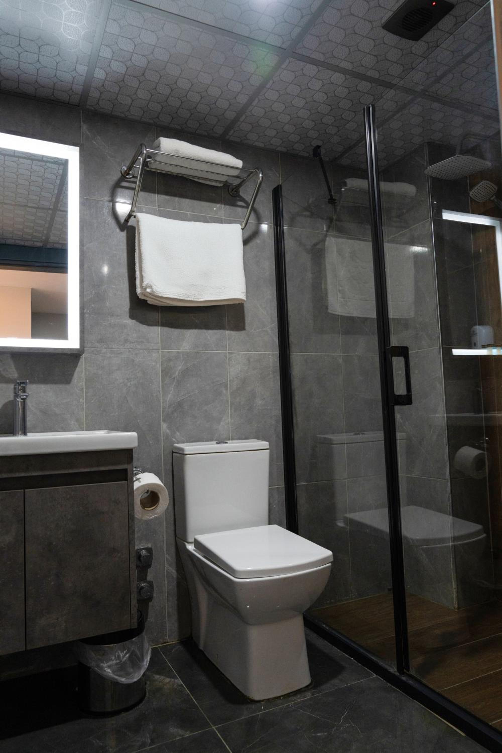 Triple Room - Photo 2