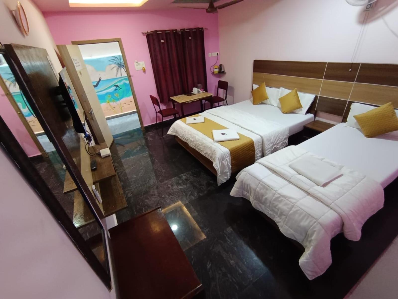 Deluxe Triple Room - Photo 32