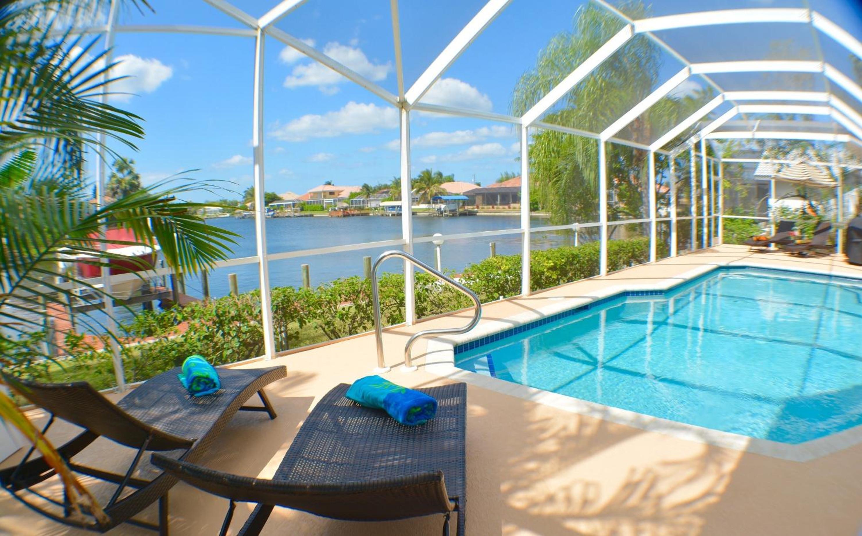 Villa with Private Pool photo 3