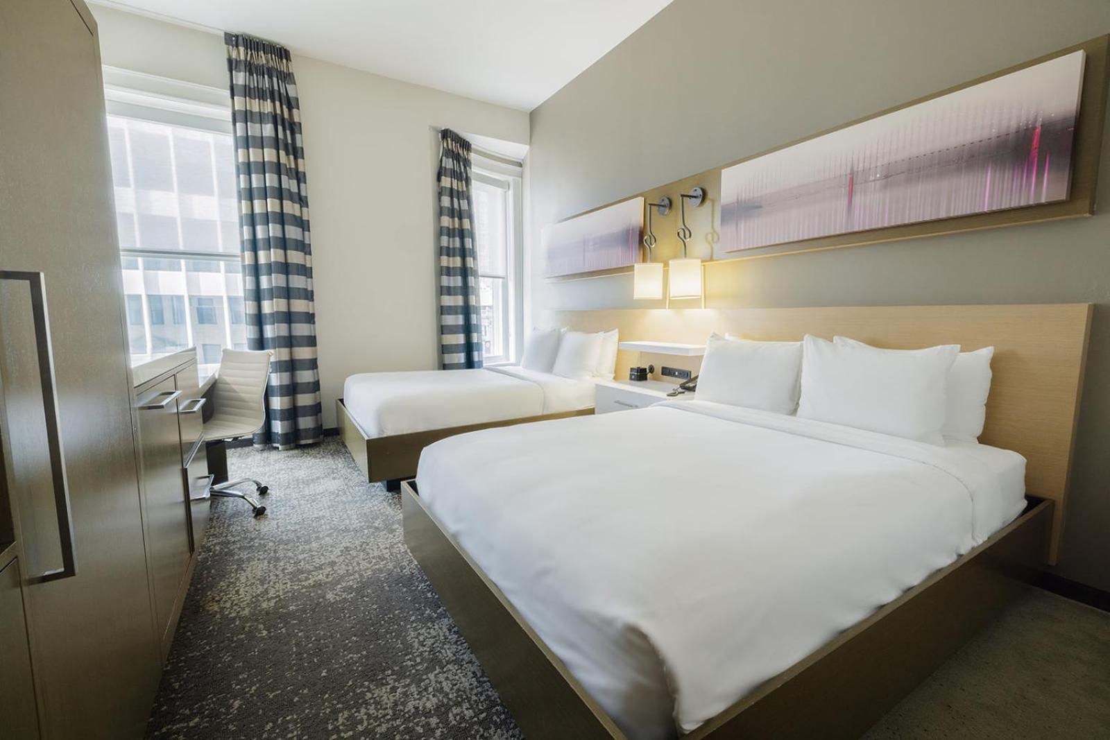 Deluxe Queen Room With Two Queen Beds