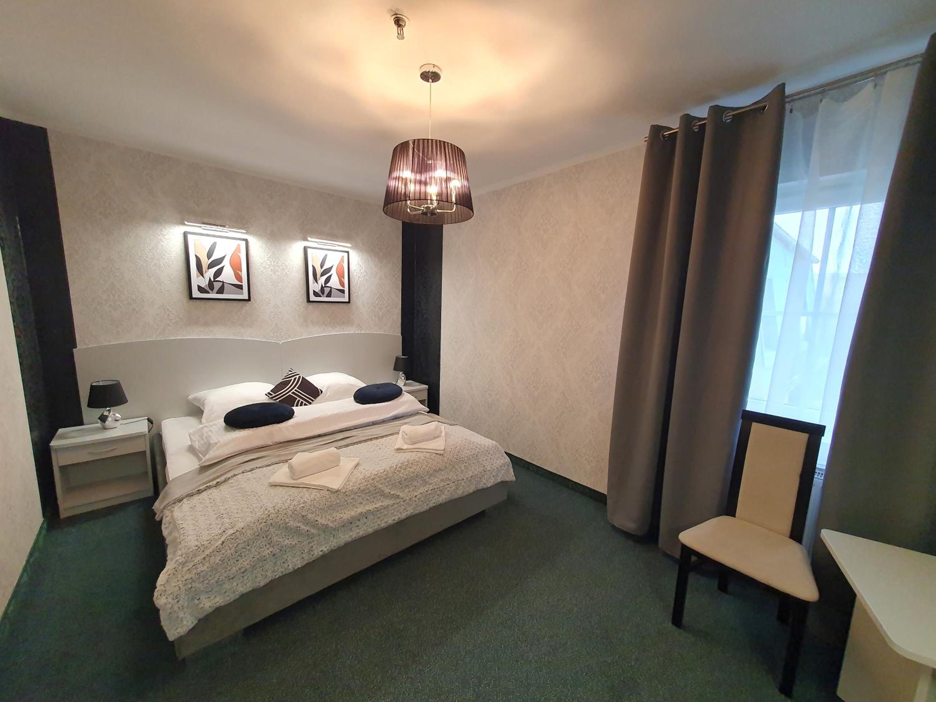 Deluxe Suite - Photo 1